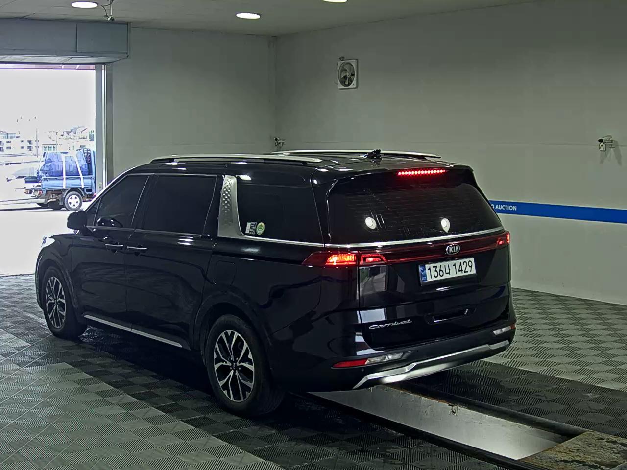 KIA NEW CARNIVAL (KA4) 9-SEATER DIESEL SIGNATURE 2021 - zdjęcie 6