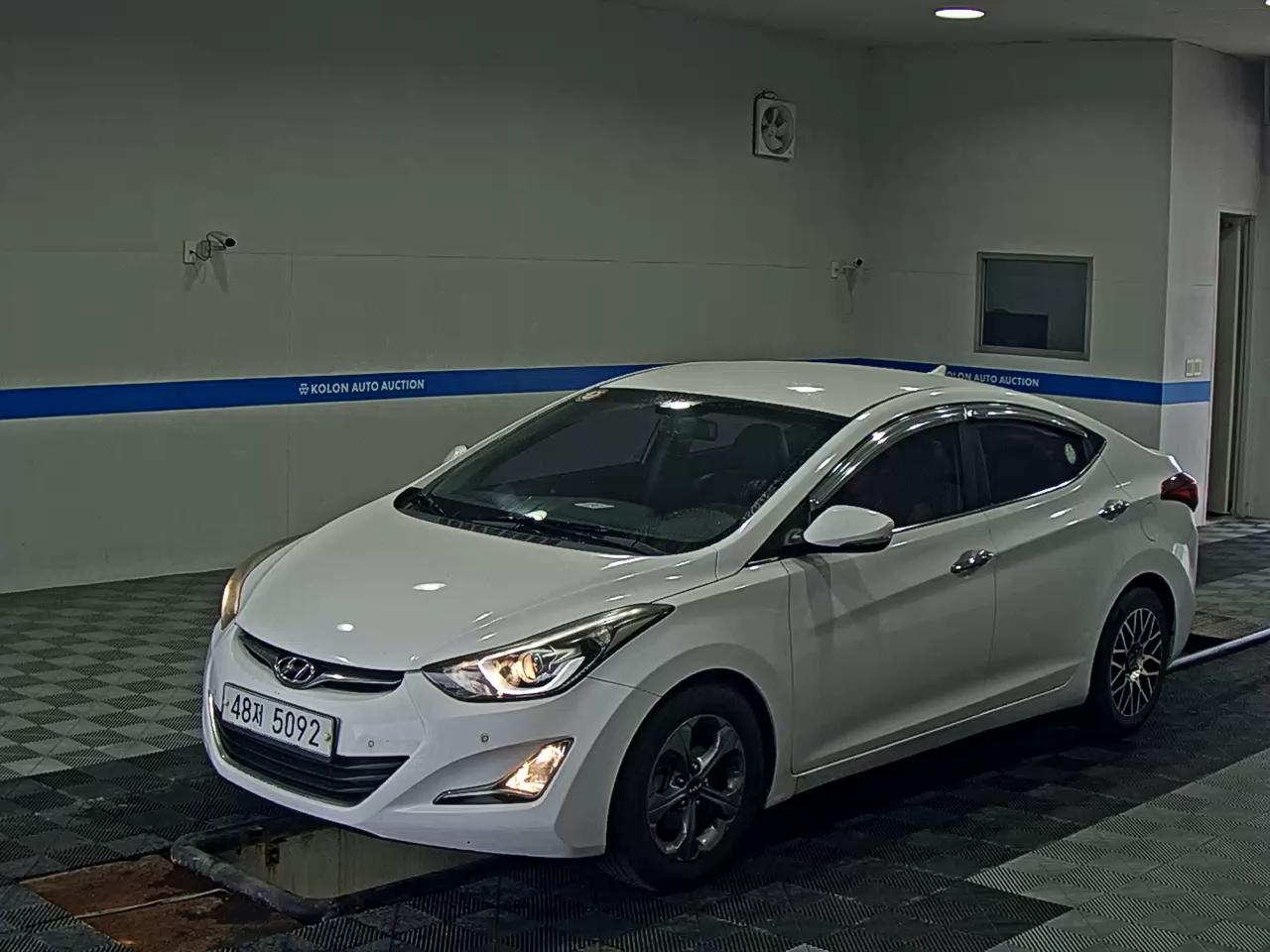 HYUNDAI THE NEW AVANTE MD 1.6 GDi MODERN 2015 - zdjęcie 2