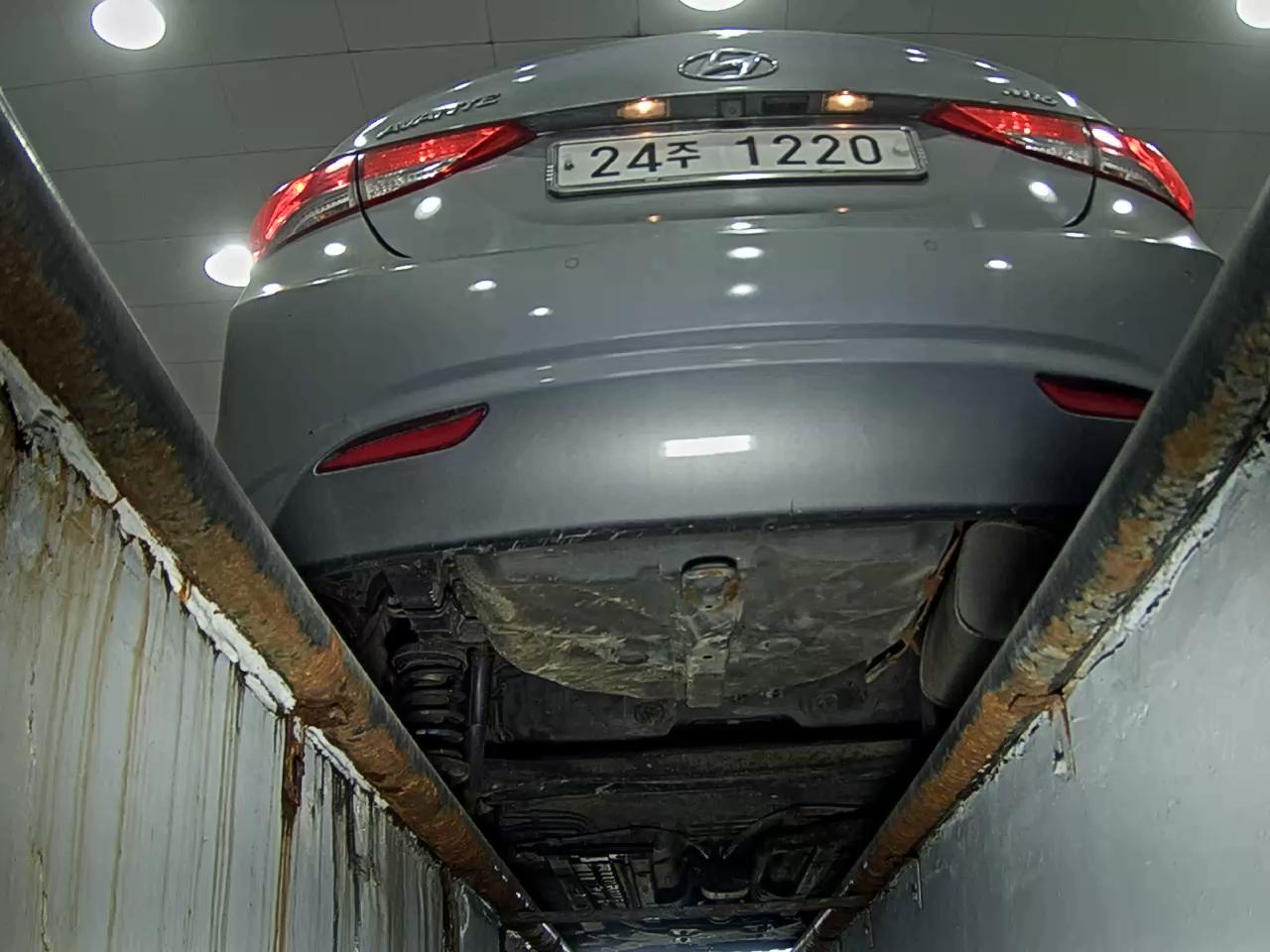 HYUNDAI AVANTE MD DISABLED VEHICLE LPi 2012 - zdjęcie 8