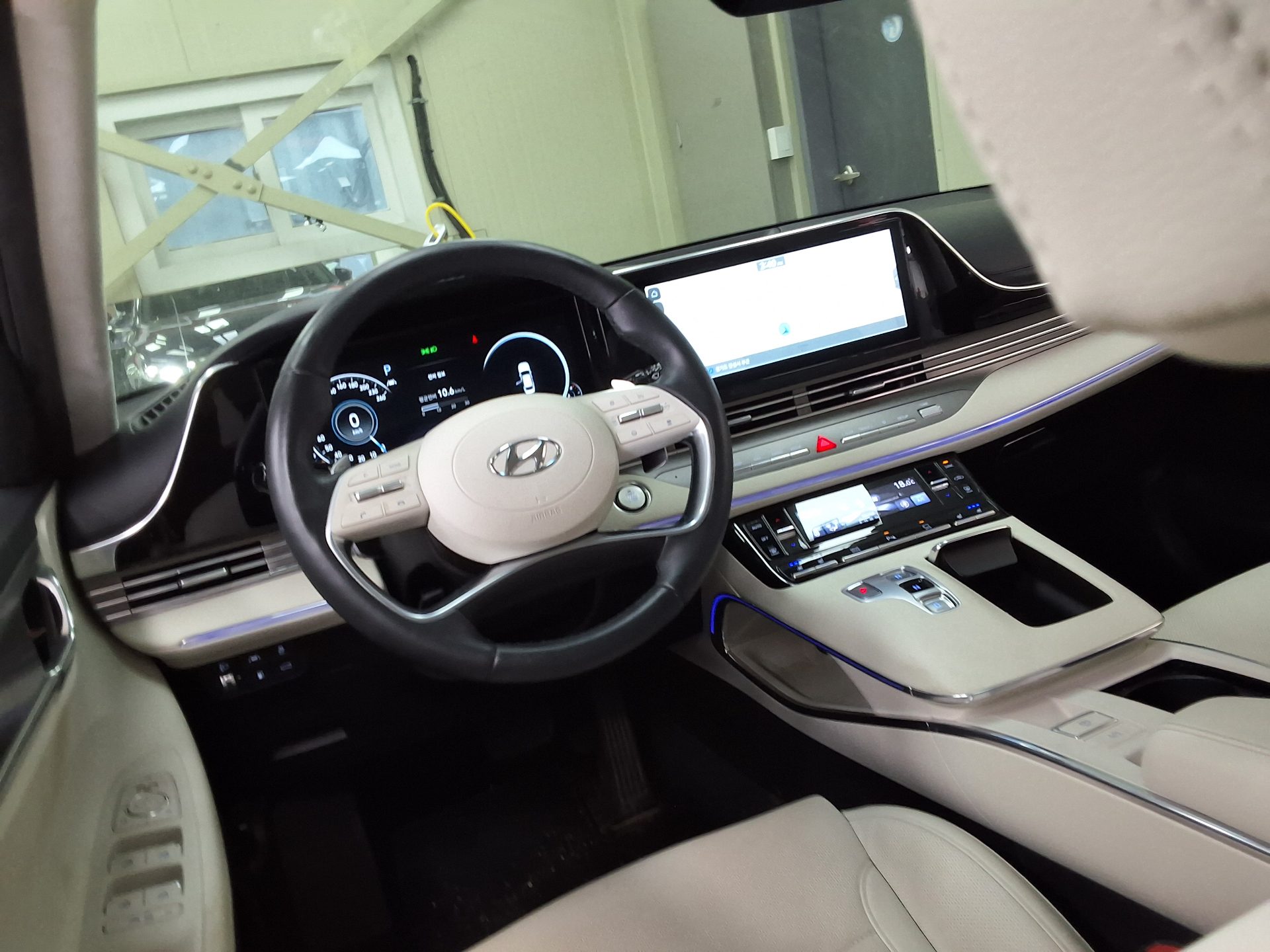 HYUNDAI THE NEW GRANDEUR IG GASOLINE 2.5 LE BLANC 2023 - zdjęcie 12