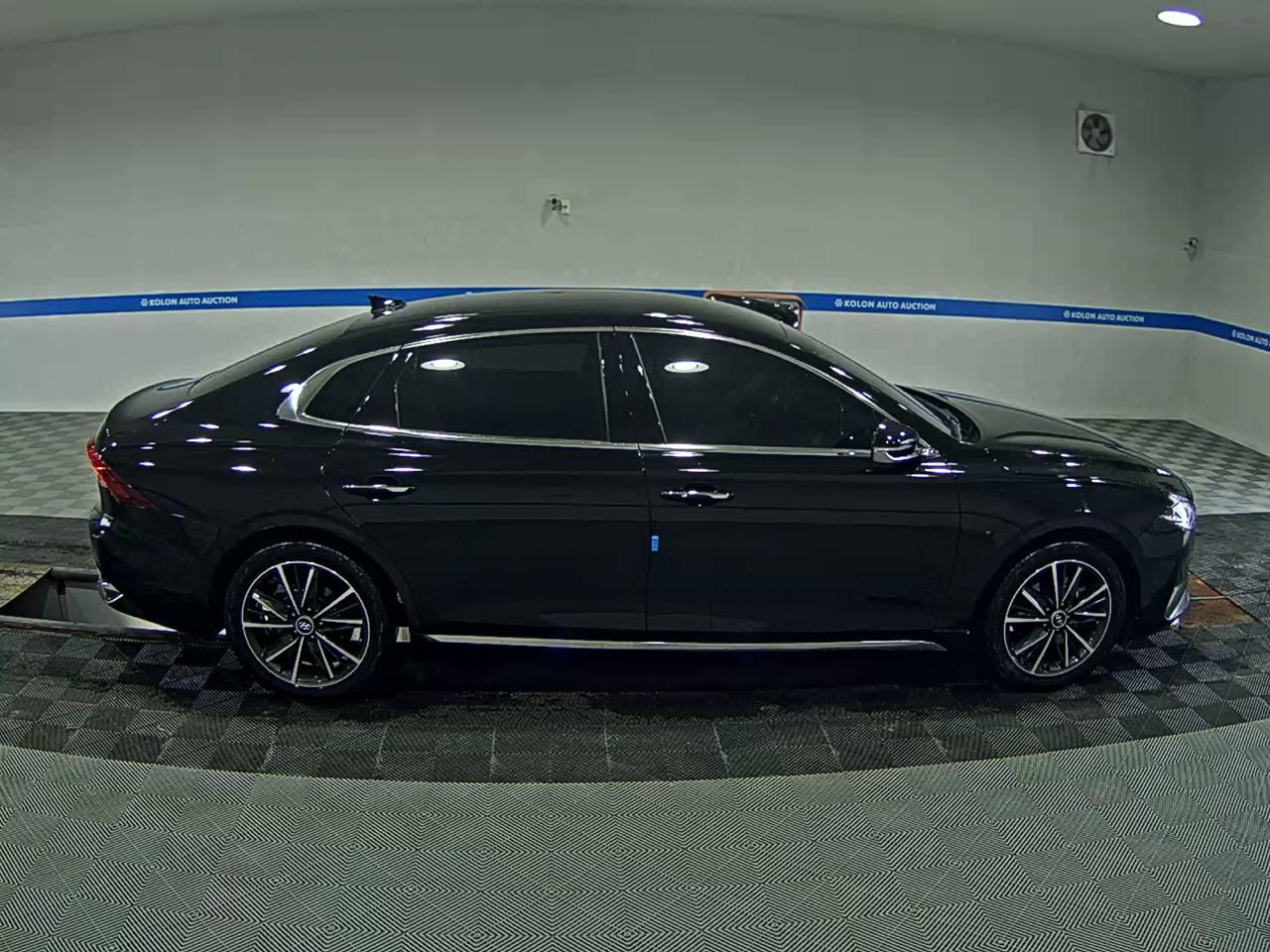 HYUNDAI THE NEW GRANDEUR IG GASOLINE 2.5 LE BLANC 2023 - zdjęcie 4