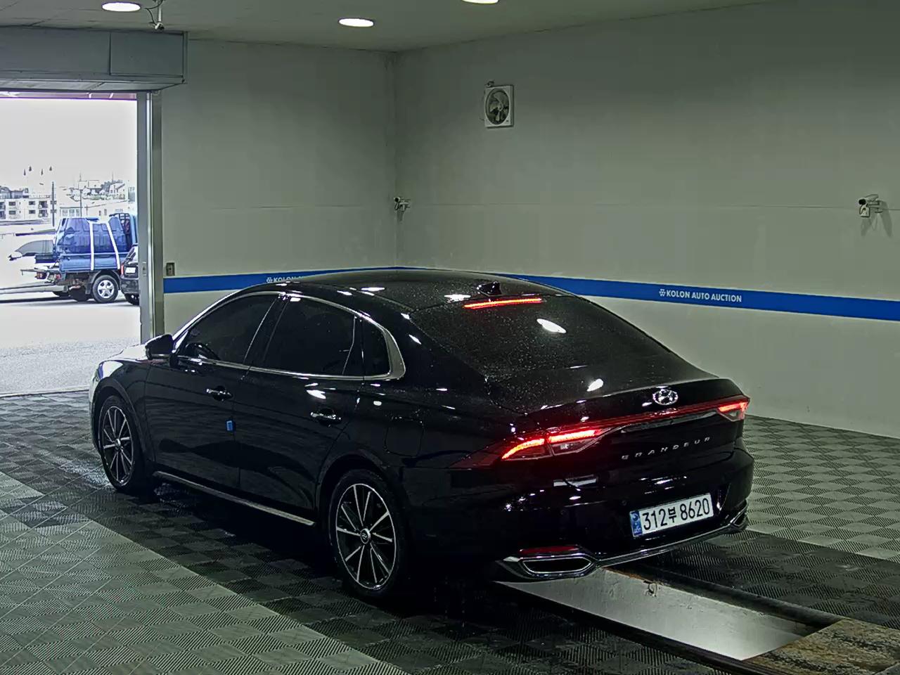 HYUNDAI THE NEW GRANDEUR IG GASOLINE 2.5 LE BLANC 2023 - zdjęcie 6