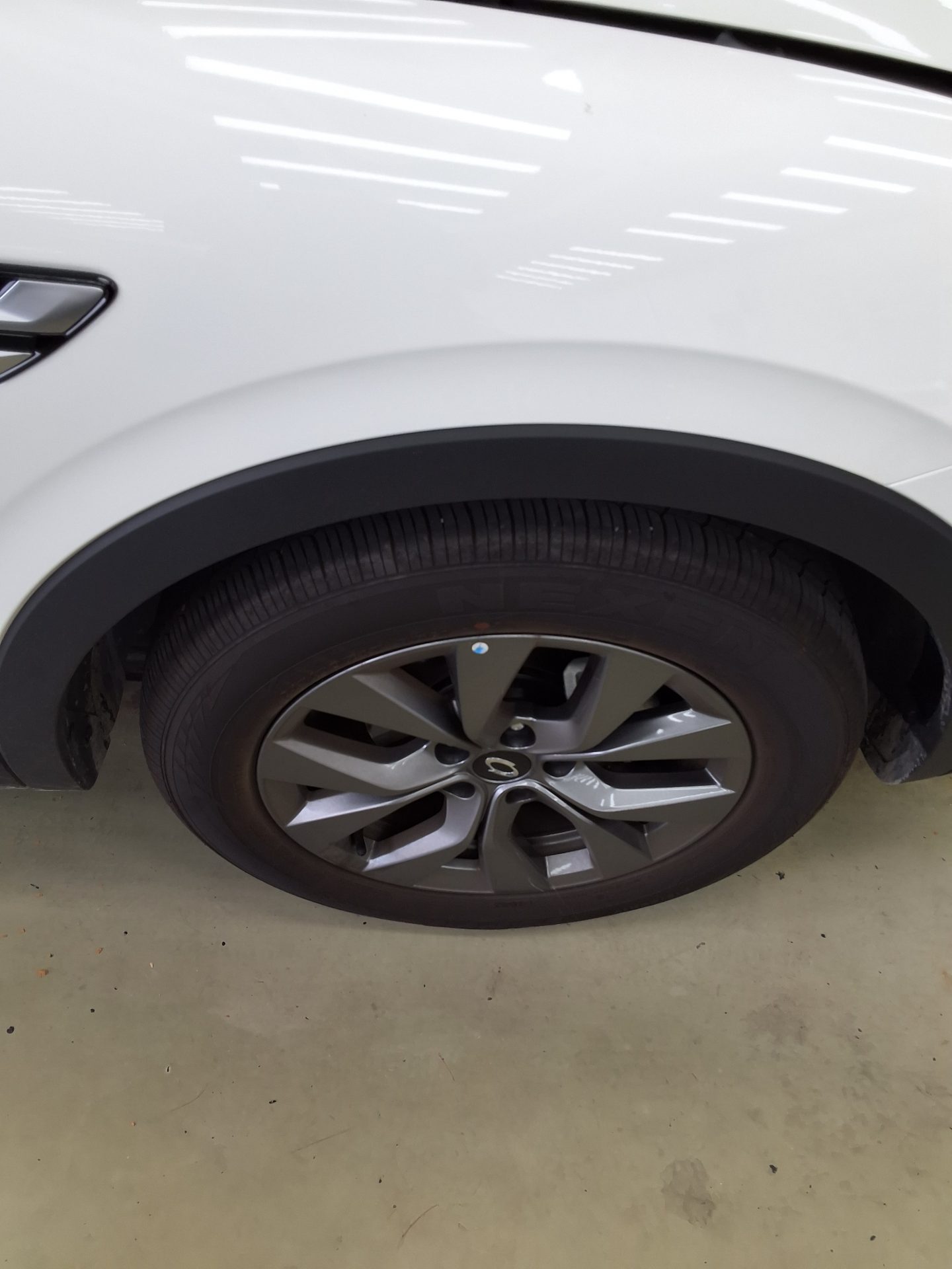 RENAULT (SAMSUNG) XM3 1.6 GTe LE 2024 - zdjęcie 24