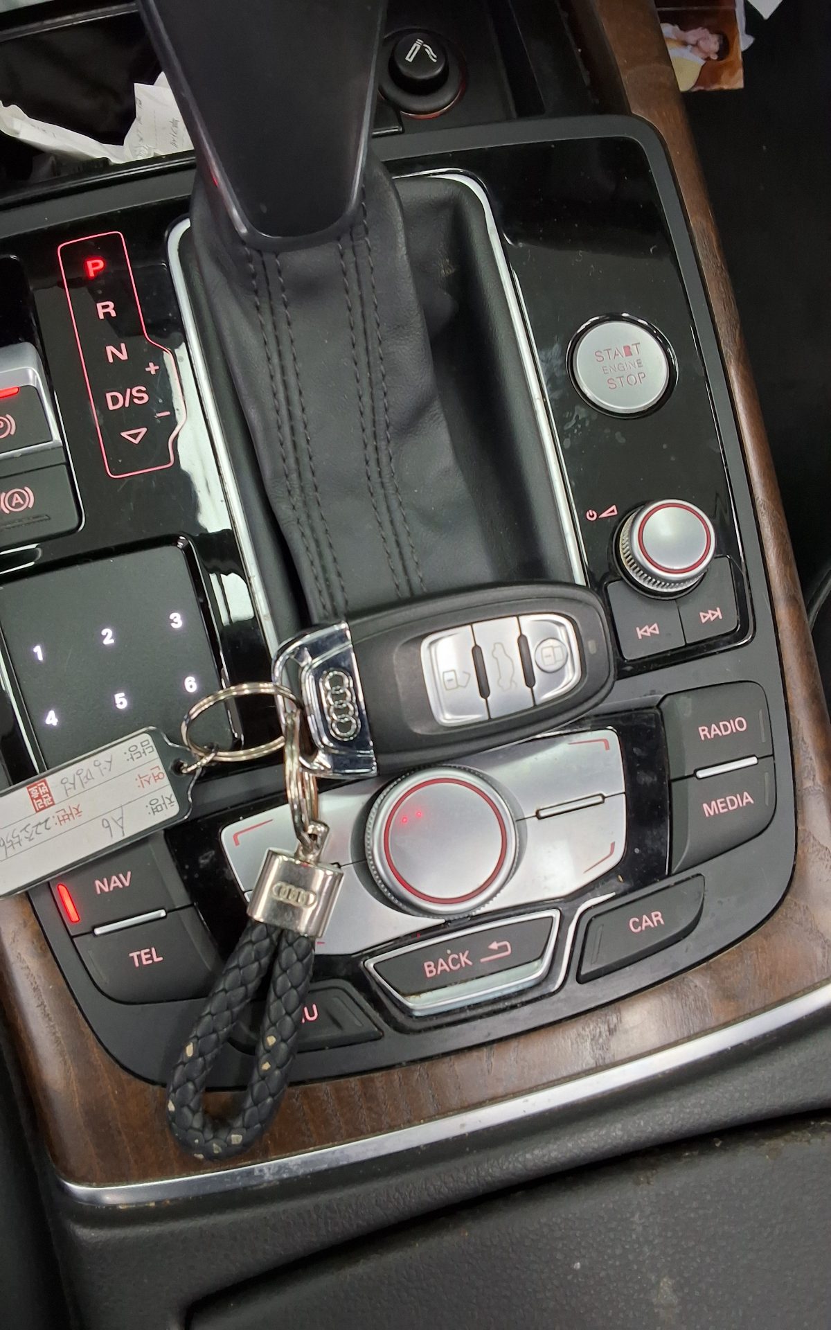 AUDI A6 (4TH GEN) 35 TDI COMFORT 2016 - zdjęcie 20