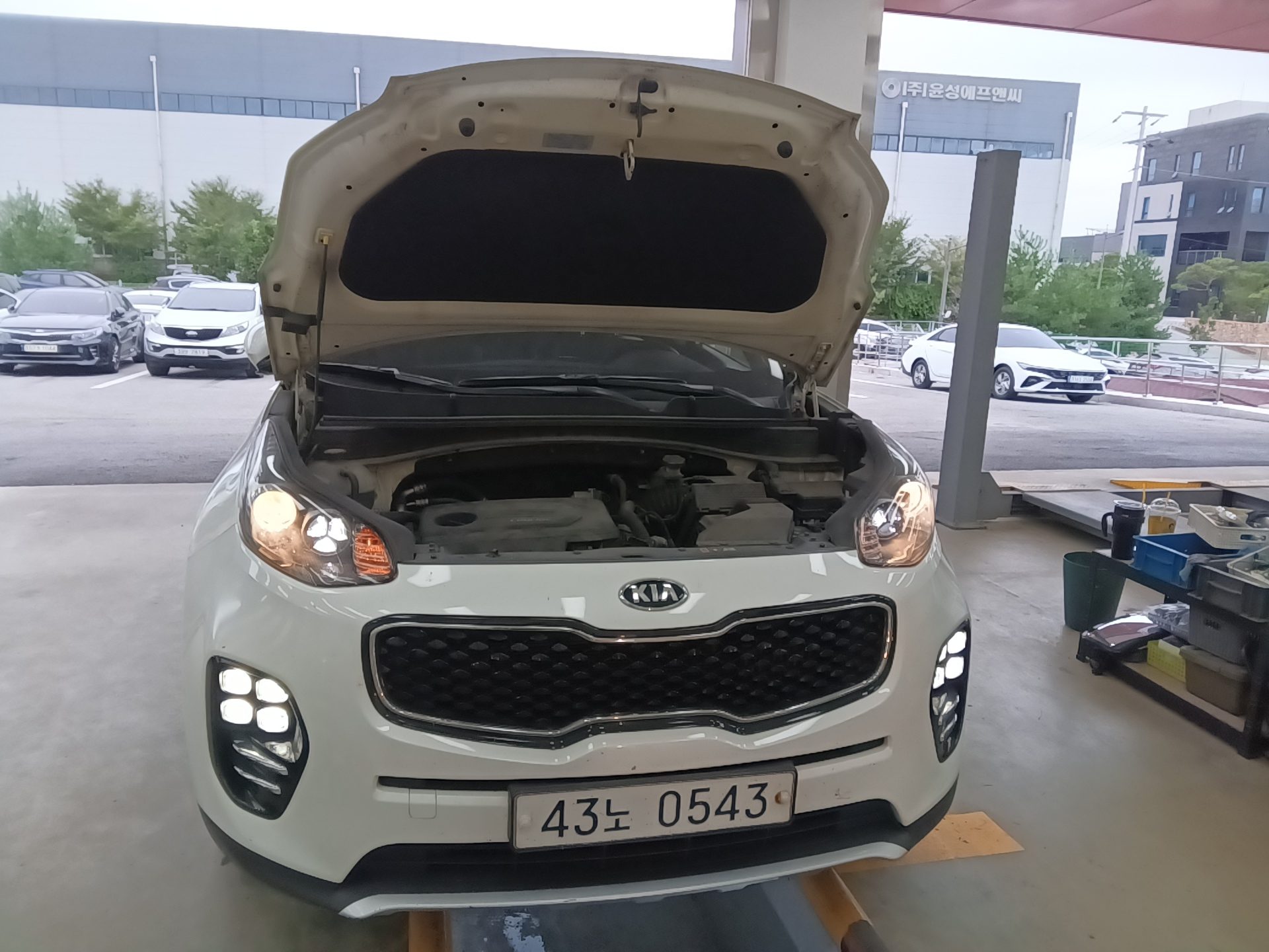 KIA NEW SPORTAGE 1.7 2WD NOBLESSE 2016 - zdjęcie 20