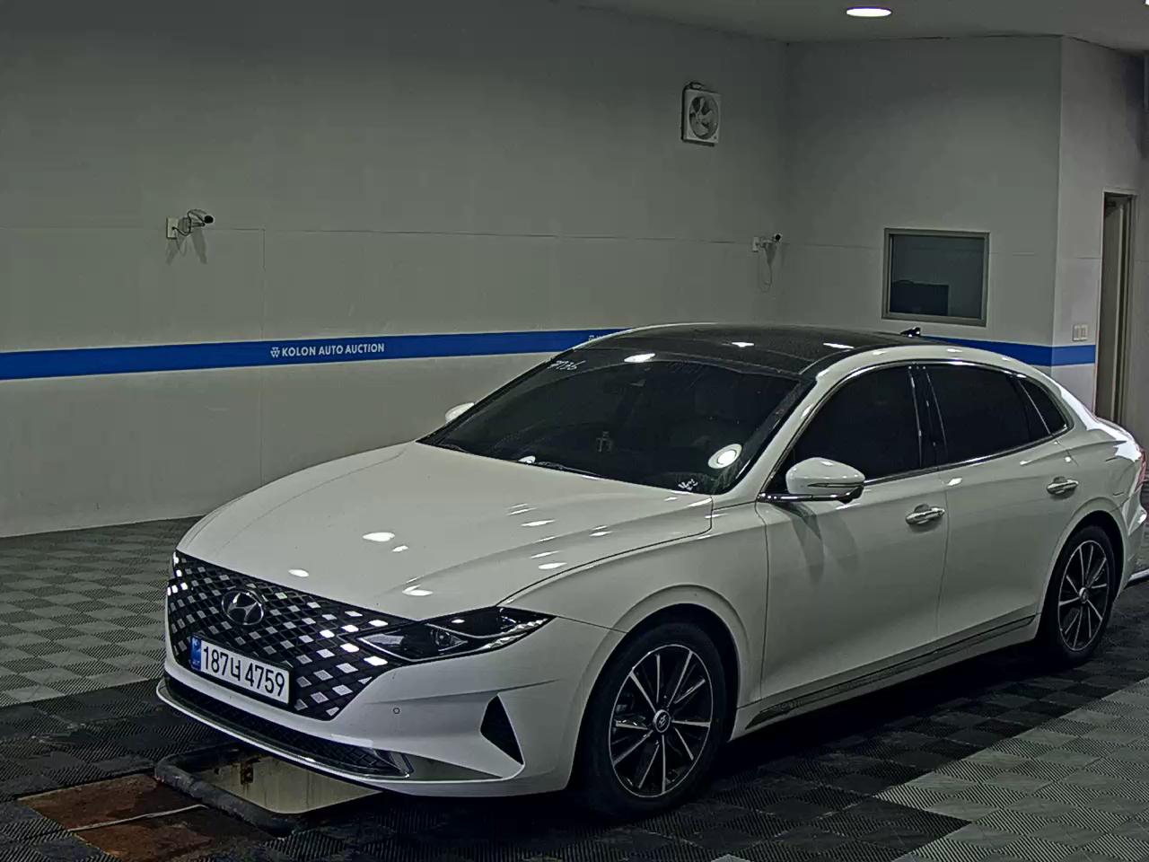 HYUNDAI THE NEW GRANDEUR IG GASOLINE 2.5 LE BLANC 2023 - zdjęcie 2