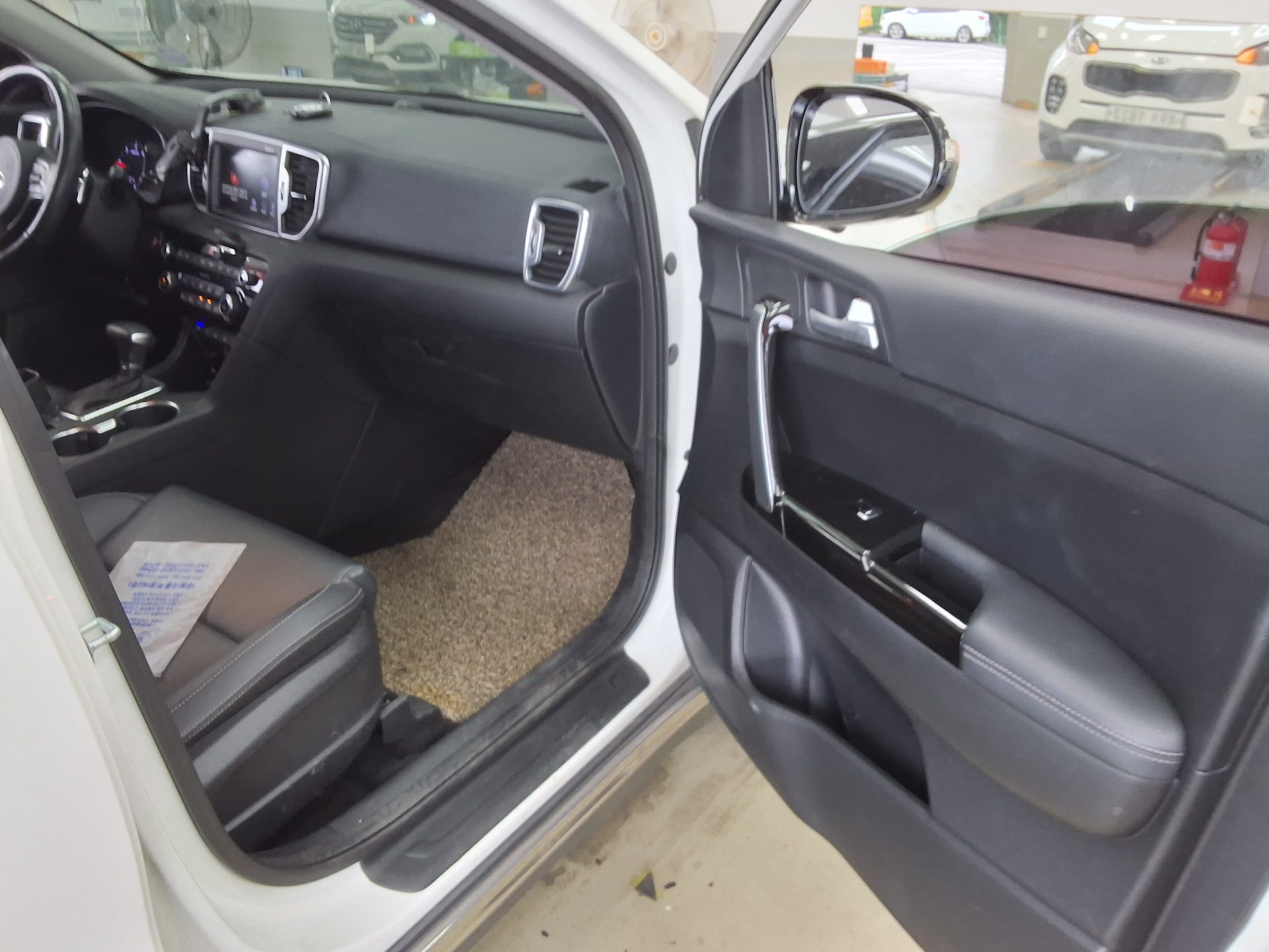 KIA NEW SPORTAGE R2.0 2WD NOBLESSE PLUS 2018 - zdjęcie 14