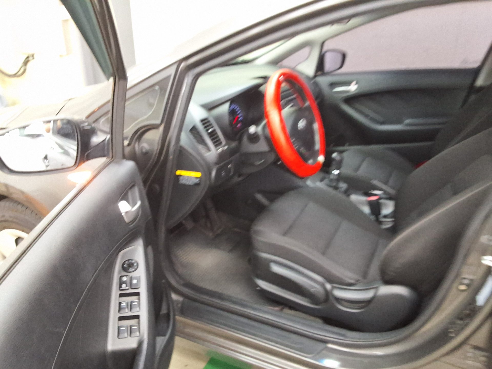 KIA K3 1.6 GDI DELUXE 2013 - zdjęcie 11