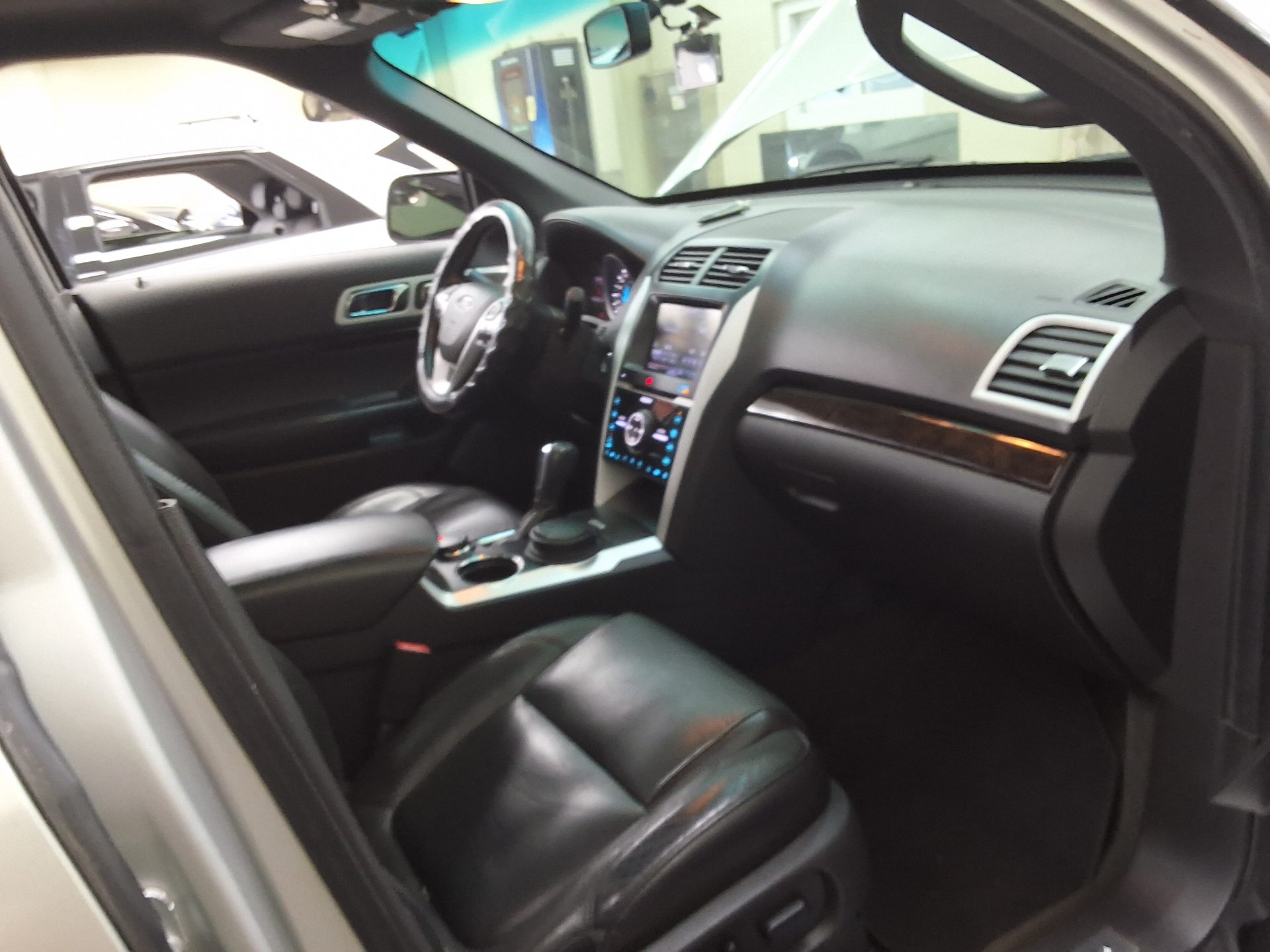 FORD EXPLORER (5TH GEN) 3.5 V6 4WD LIMITED 2013 - zdjęcie 15