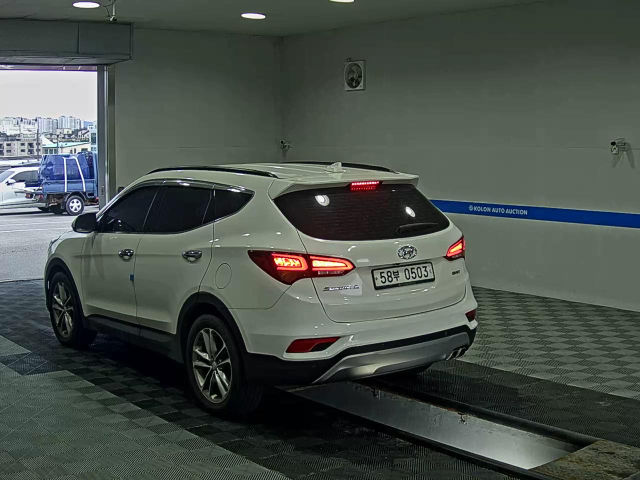 HYUNDAI SANTA FE THE PRIME DIESEL R2.0 2WD EXCLUSIVE 2016 - zdjęcie 6