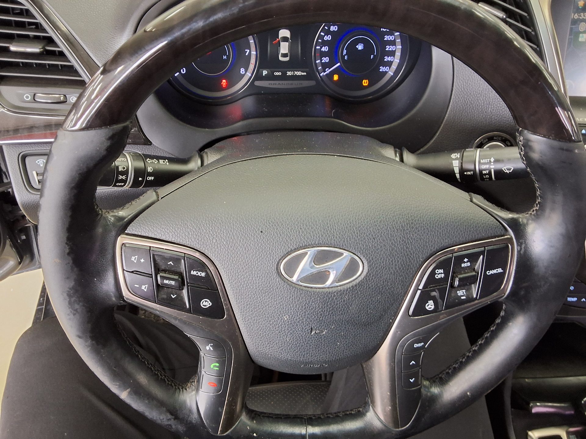 HYUNDAI GRANDEUR HG HG 300 EXCLUSIVE 2013 - zdjęcie 19