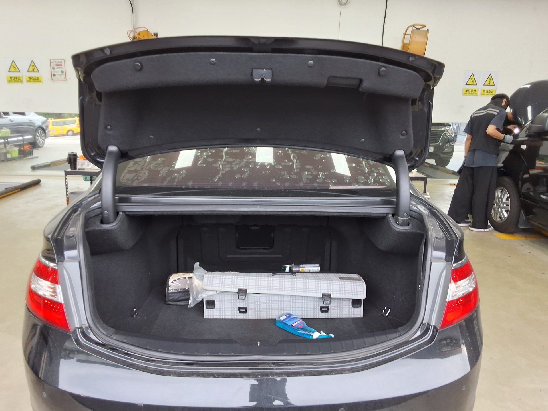 HYUNDAI GRANDEUR HG HG 300 EXCLUSIVE 2013 - zdjęcie 15