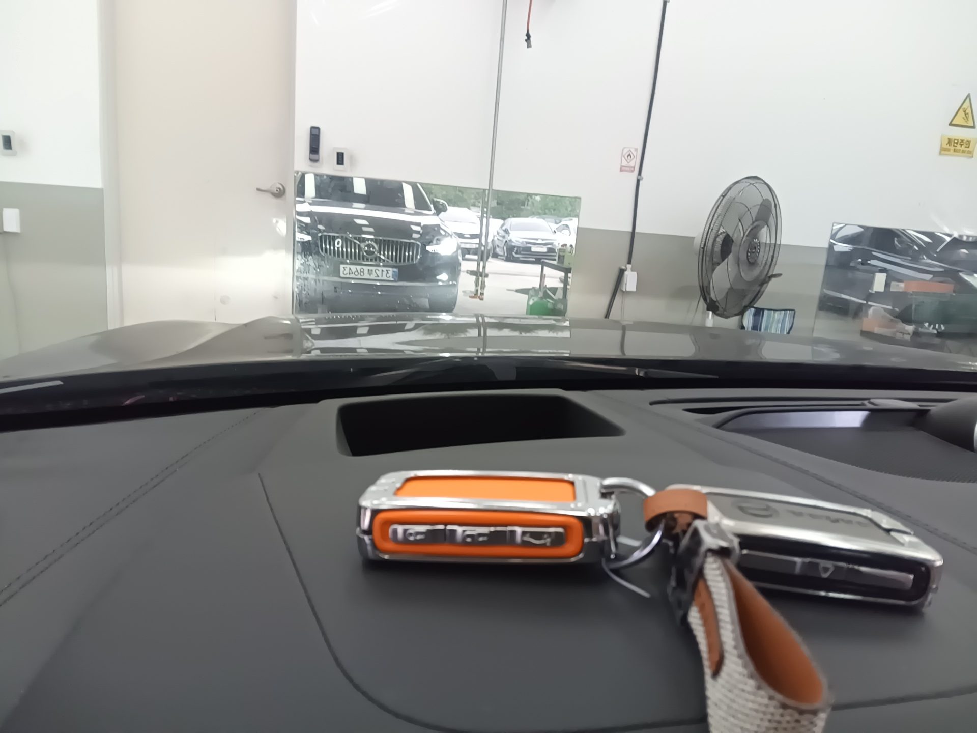 VOLVO THE NEW S90 B5 ULTIMATE BRIGHT 2023 - zdjęcie 18