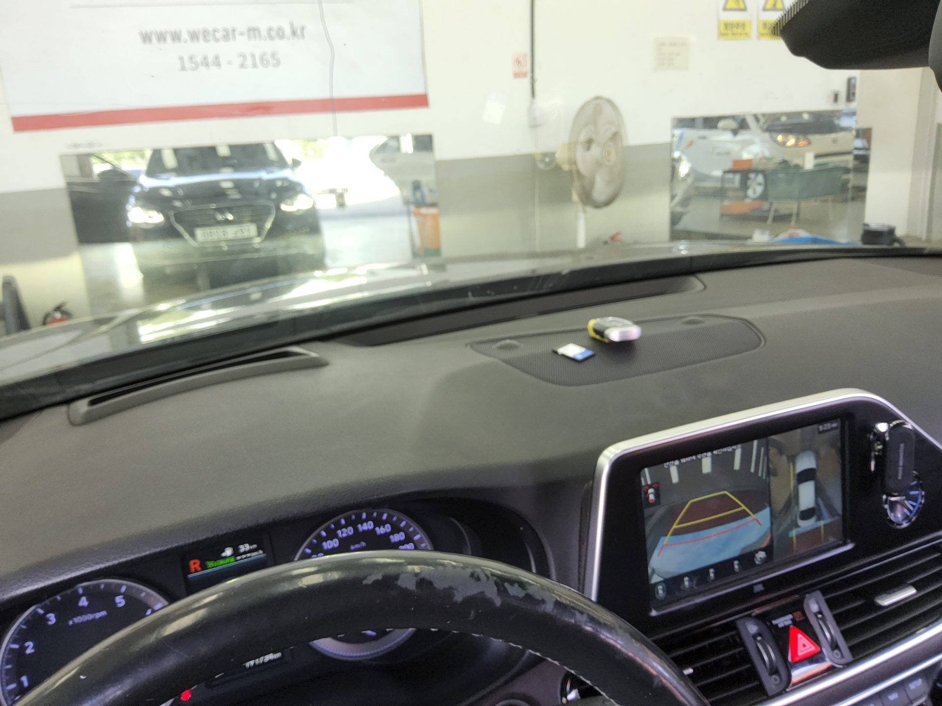 HYUNDAI GRANDEUR IG 3.0 GDi EXCLUSIVE SPECIAL 2019 - zdjęcie 17