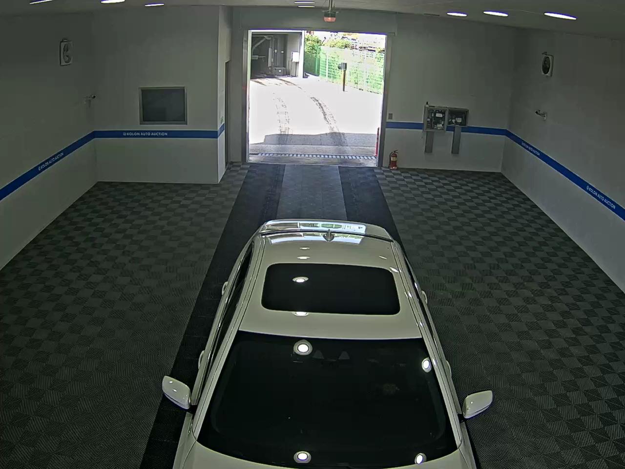 BMW 5 SERIES (7TH GEN) 520i LUXURY 2020 - zdjęcie 7