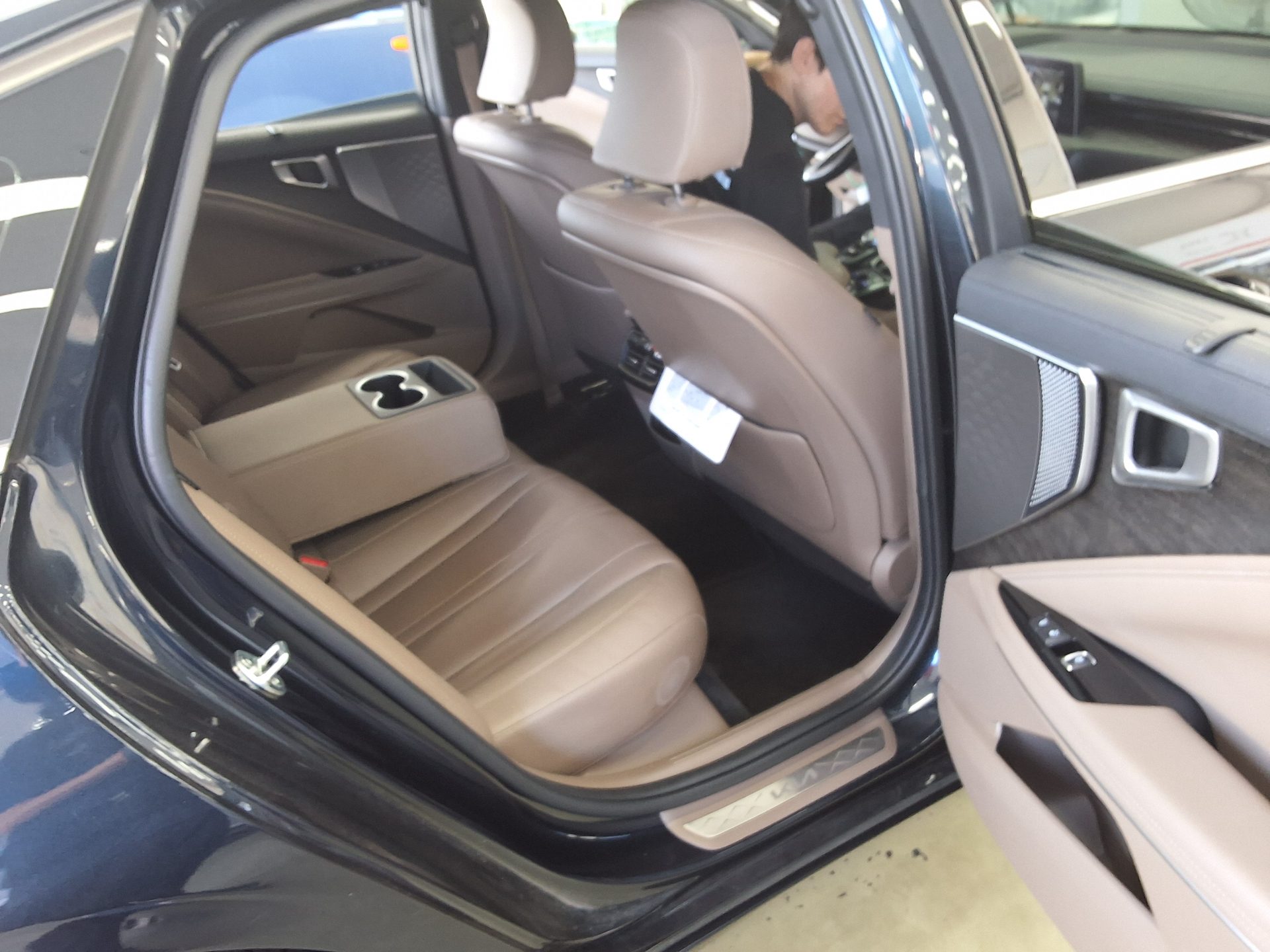 KIA K8 2.5 GDI NOBLESSE 2023 - zdjęcie 14