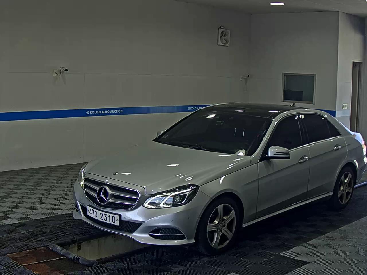 MERCEDES-BENZ E-CLASS (4TH GEN) E250 CDI 4MATIC 2014 - zdjęcie 2