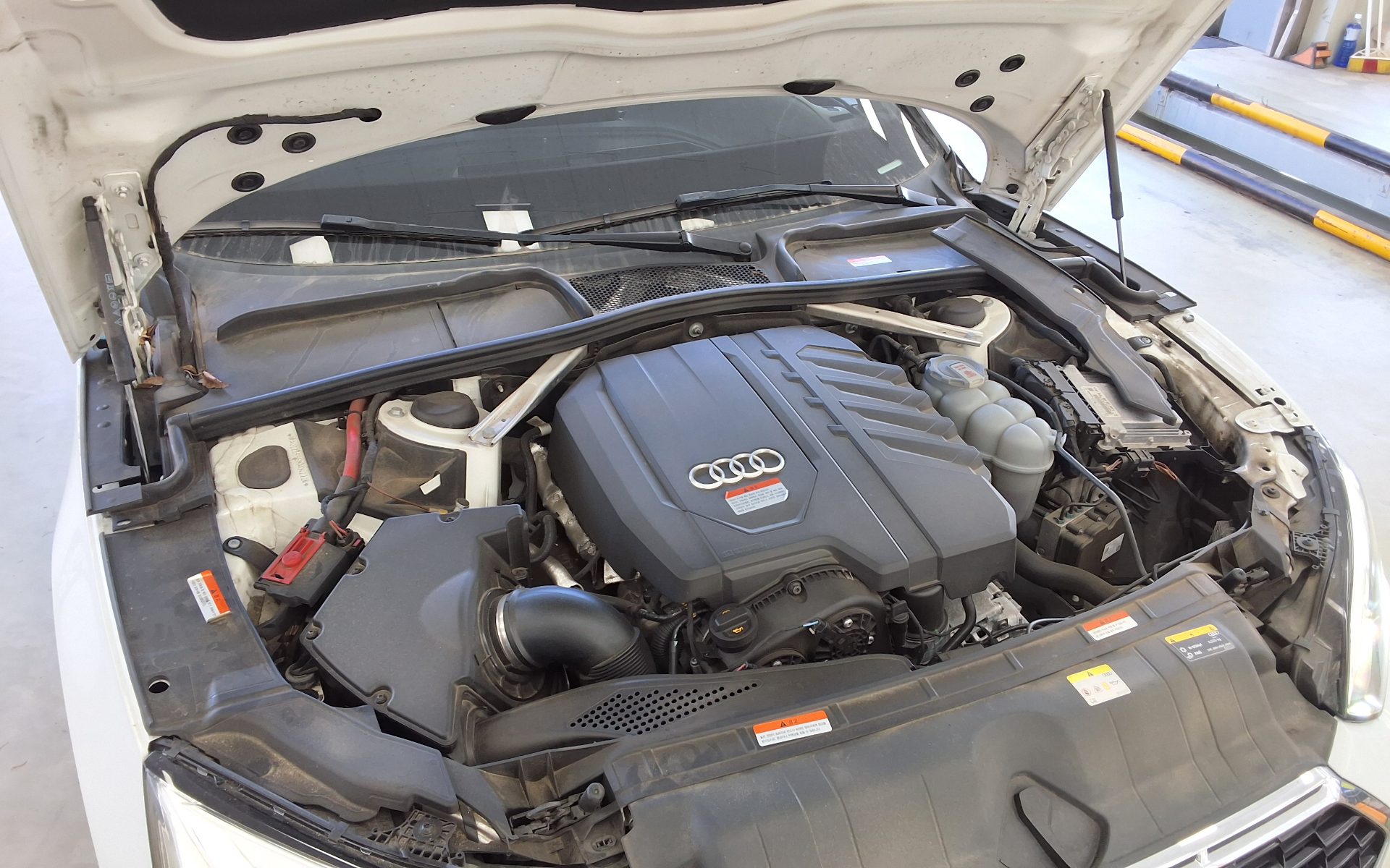 AUDI A5 (2ND GEN) 40TFSI QUATTRO SPORTBACK 2021 - zdjęcie 22