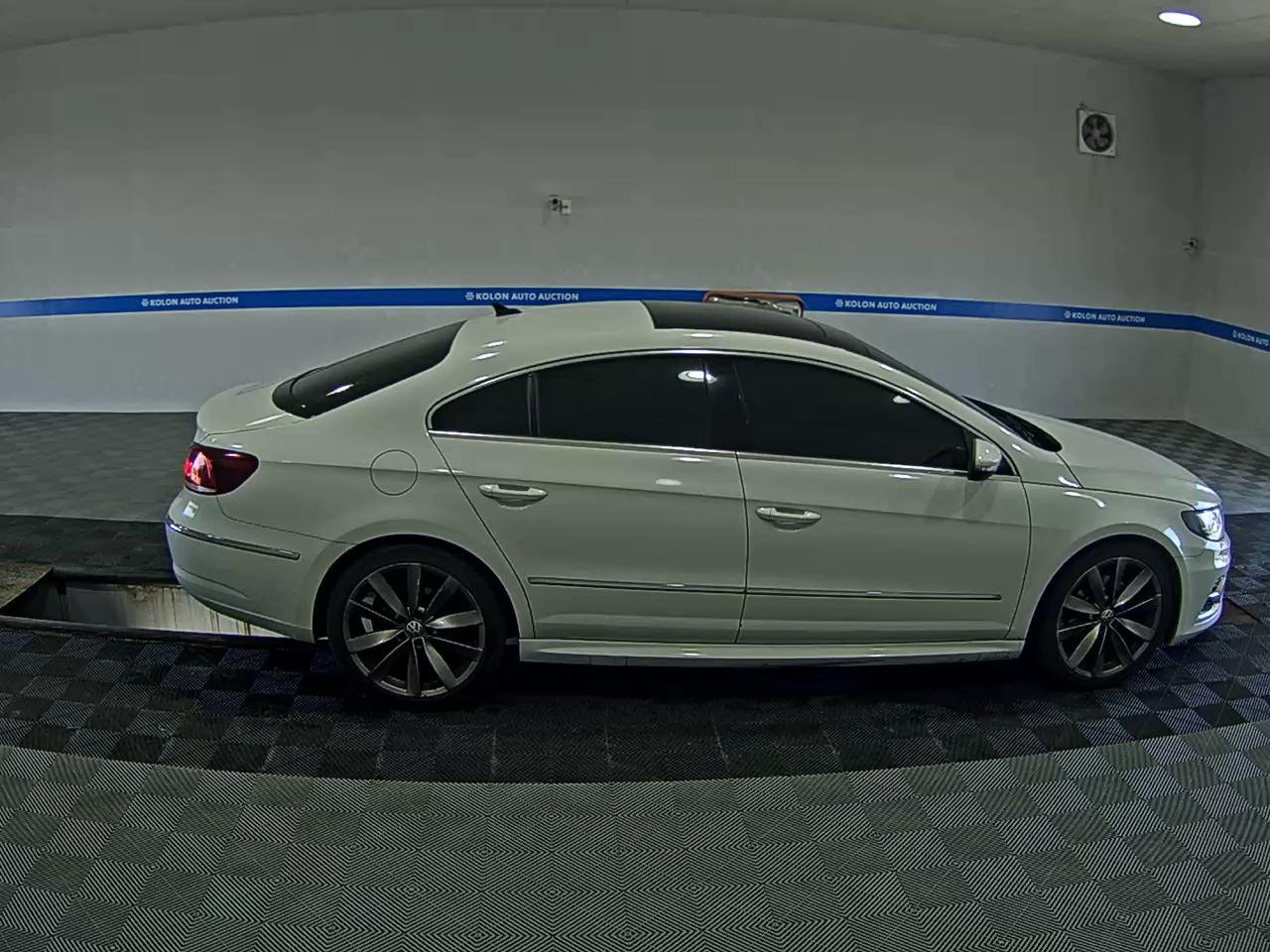 VOLKSWAGEN CC 2.0 TDI BLUEMOTION R LINE 2015 - zdjęcie 4
