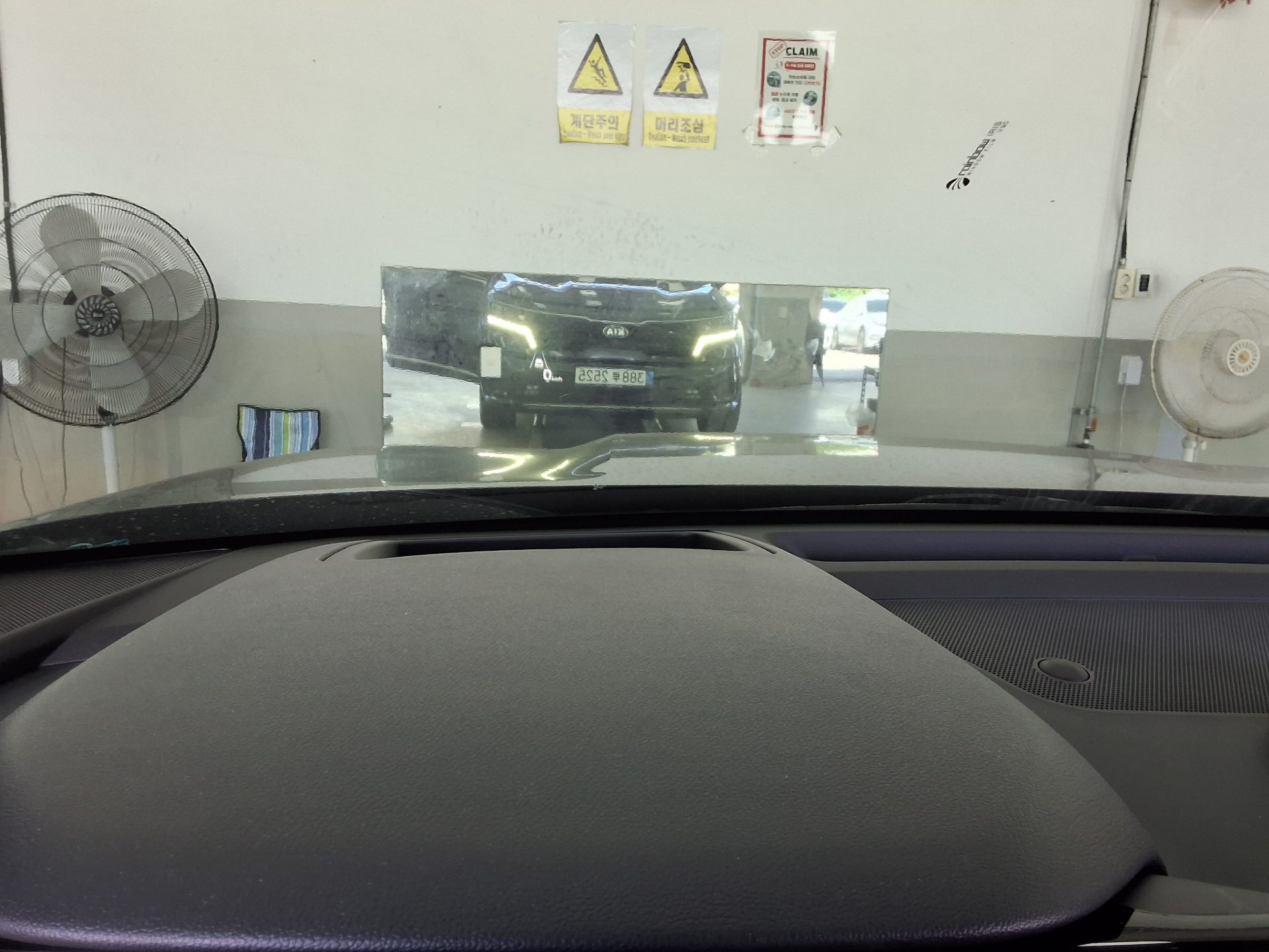 KIA NEW SORENTO (MQ4) 2.2 DIESEL 4WD SIGNATURE 2021 - zdjęcie 21