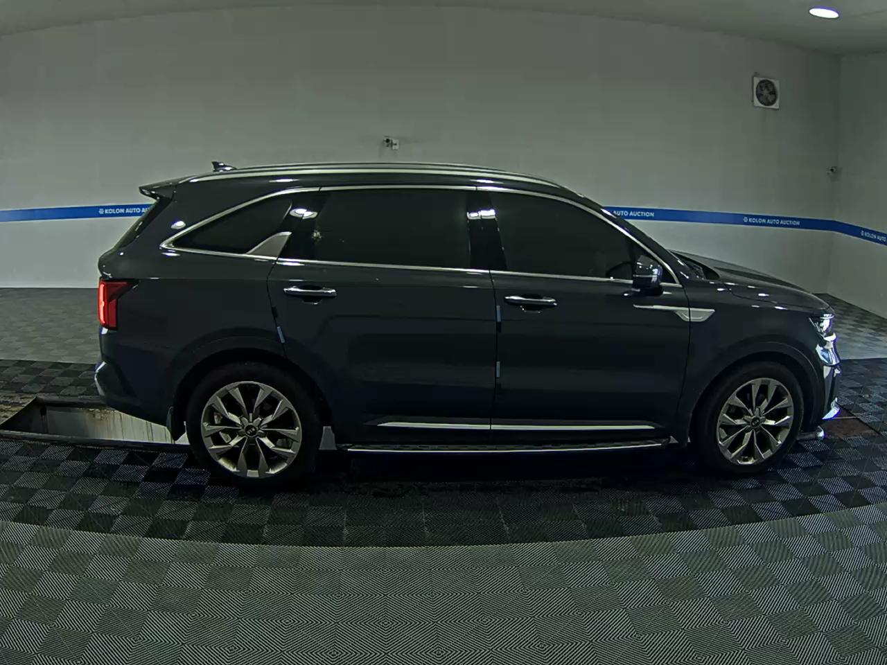 KIA NEW SORENTO (MQ4) 2.2 DIESEL 4WD SIGNATURE 2021 - zdjęcie 4