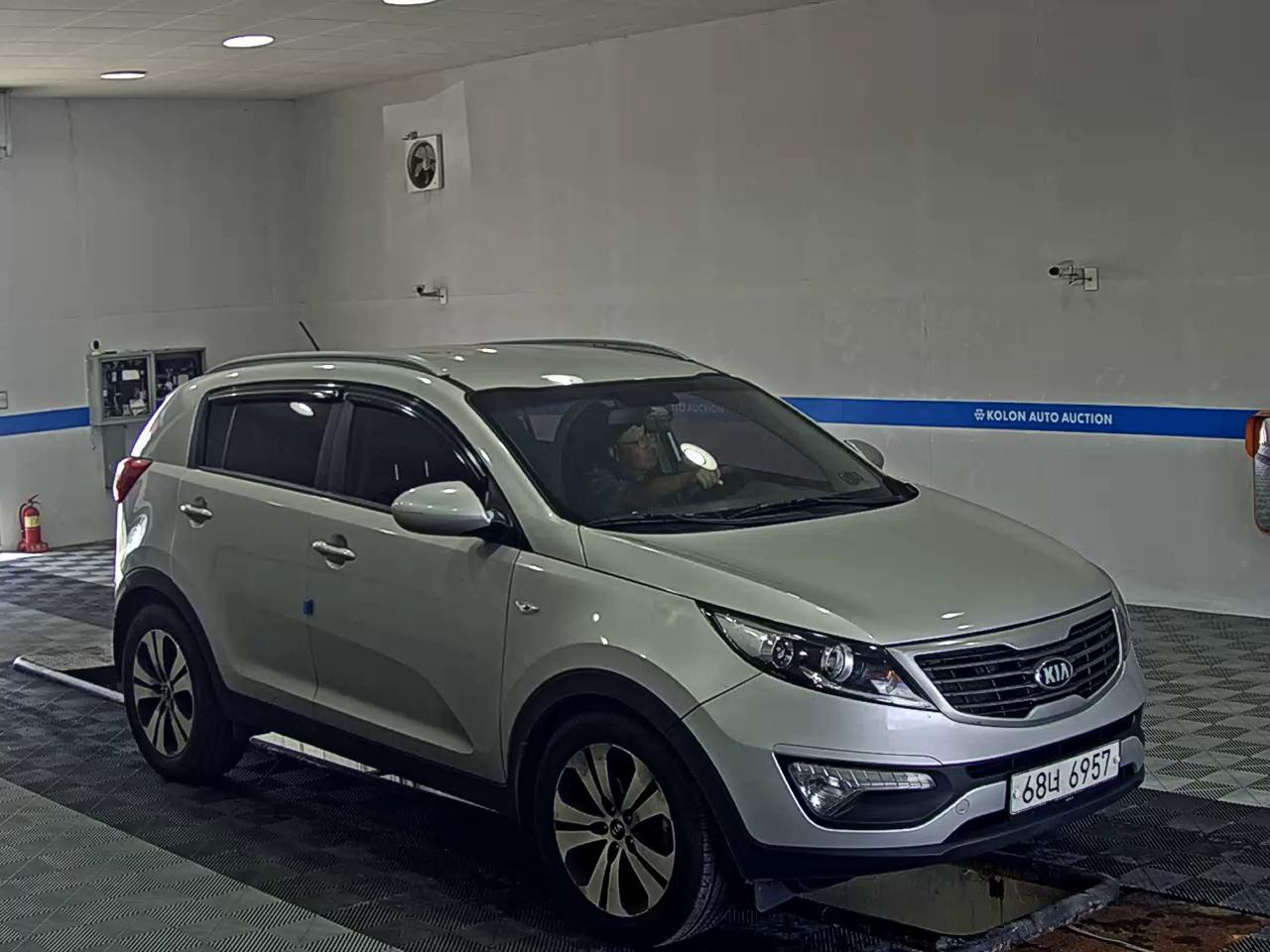 KIA SPORTAGE R DIESEL R2.0 2WD TLX PREMIUM MODEL 2019 - zdjęcie 3
