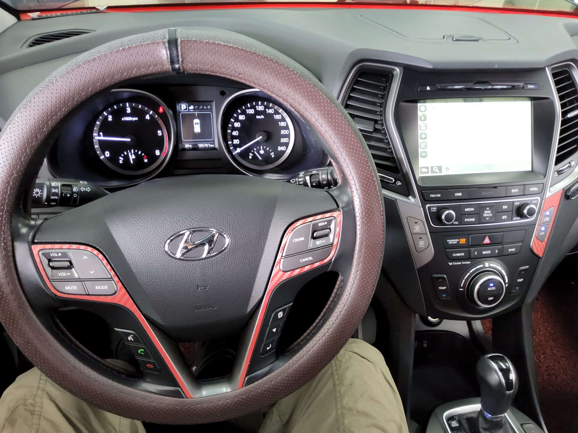 HYUNDAI SANTA FE THE PRIME DIESEL R2.0 2WD VALUE PLUS 2018 - zdjęcie 17