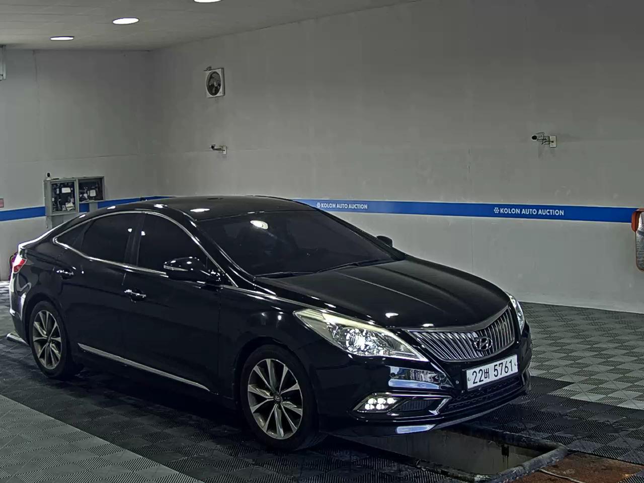 HYUNDAI GRANDEUR HG HG 300 PREMIUM 2015 - zdjęcie 3