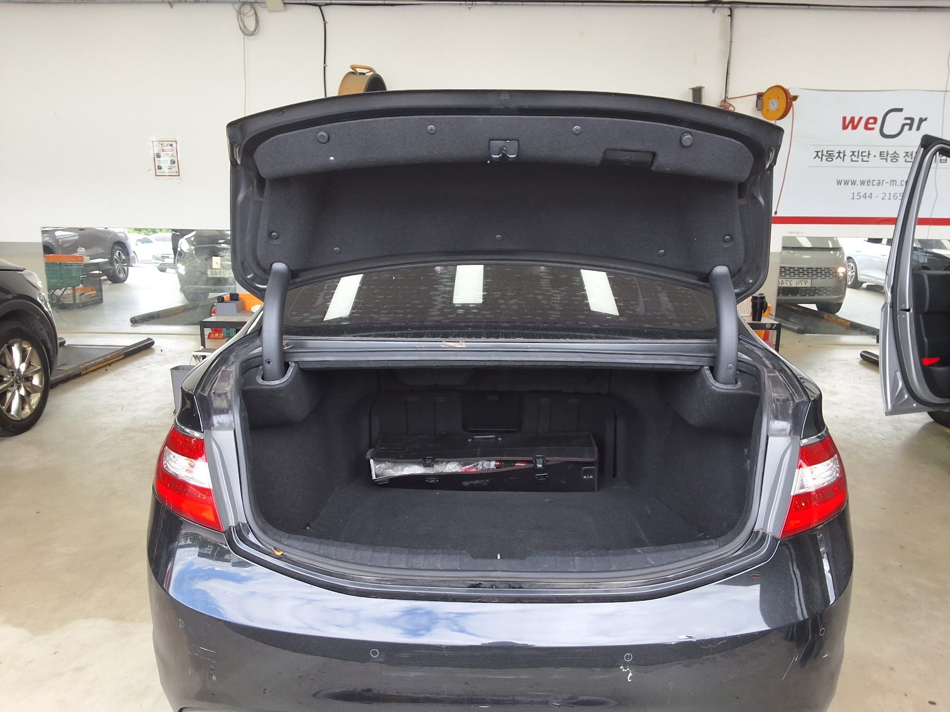 HYUNDAI GRANDEUR HG HG 240 LUXURY 2012 - zdjęcie 16