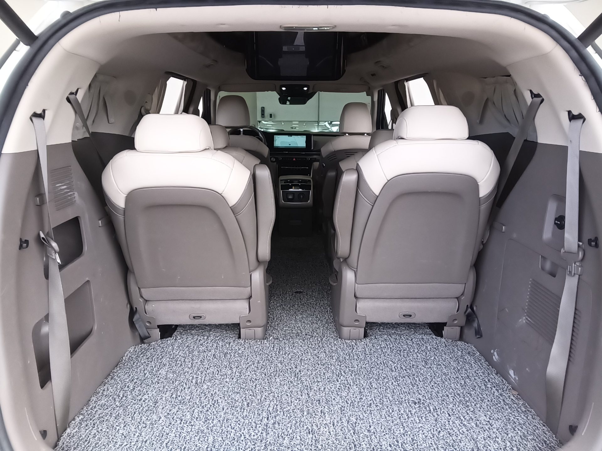 KIA NEW CARNIVAL (KA4) HI-LIMOUSINE 9-SEATER GASOLINE SIGNATURE 2021 - zdjęcie 24