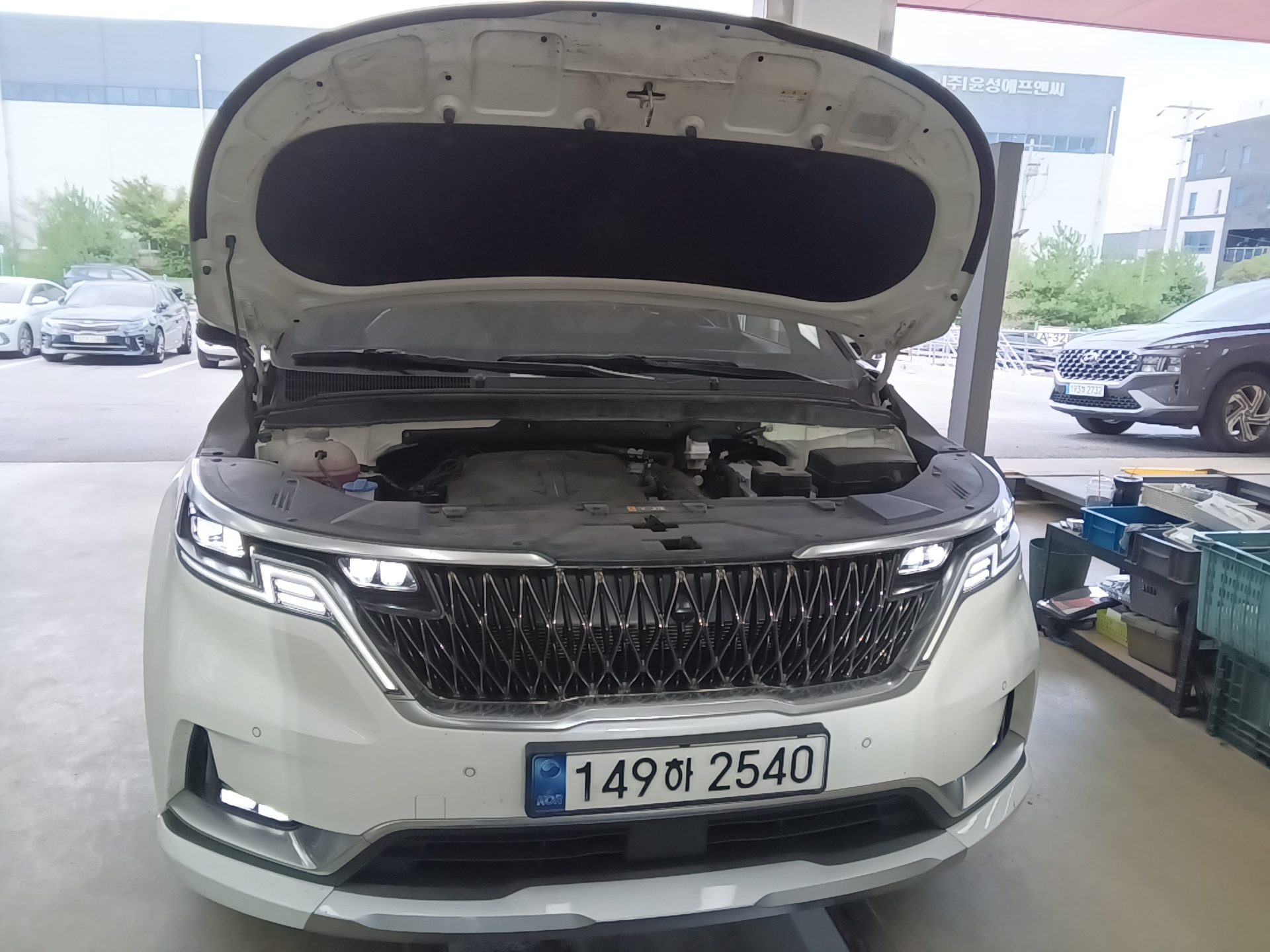 KIA NEW CARNIVAL (KA4) HI-LIMOUSINE 9-SEATER GASOLINE SIGNATURE 2021 - zdjęcie 26