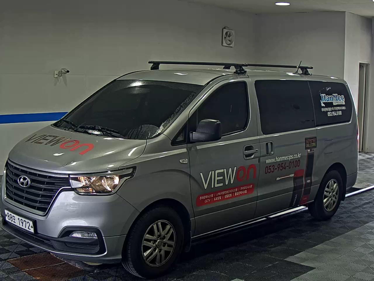 HYUNDAI THE NEW GRAND STAREX 3-SEATER DIESEL VAN SMART 2020 - zdjęcie 2