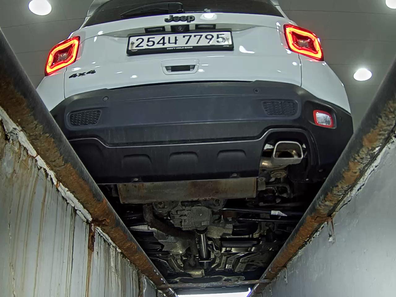 JEEP RENEGADE 2.4 GASOLINE AWD 80TH ANNIVERSARY 2021 - zdjęcie 8