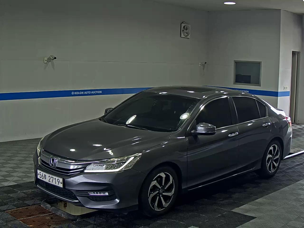 HONDA ACCORD (9TH GEN) 2.4 EX-L 2017 - zdjęcie 2