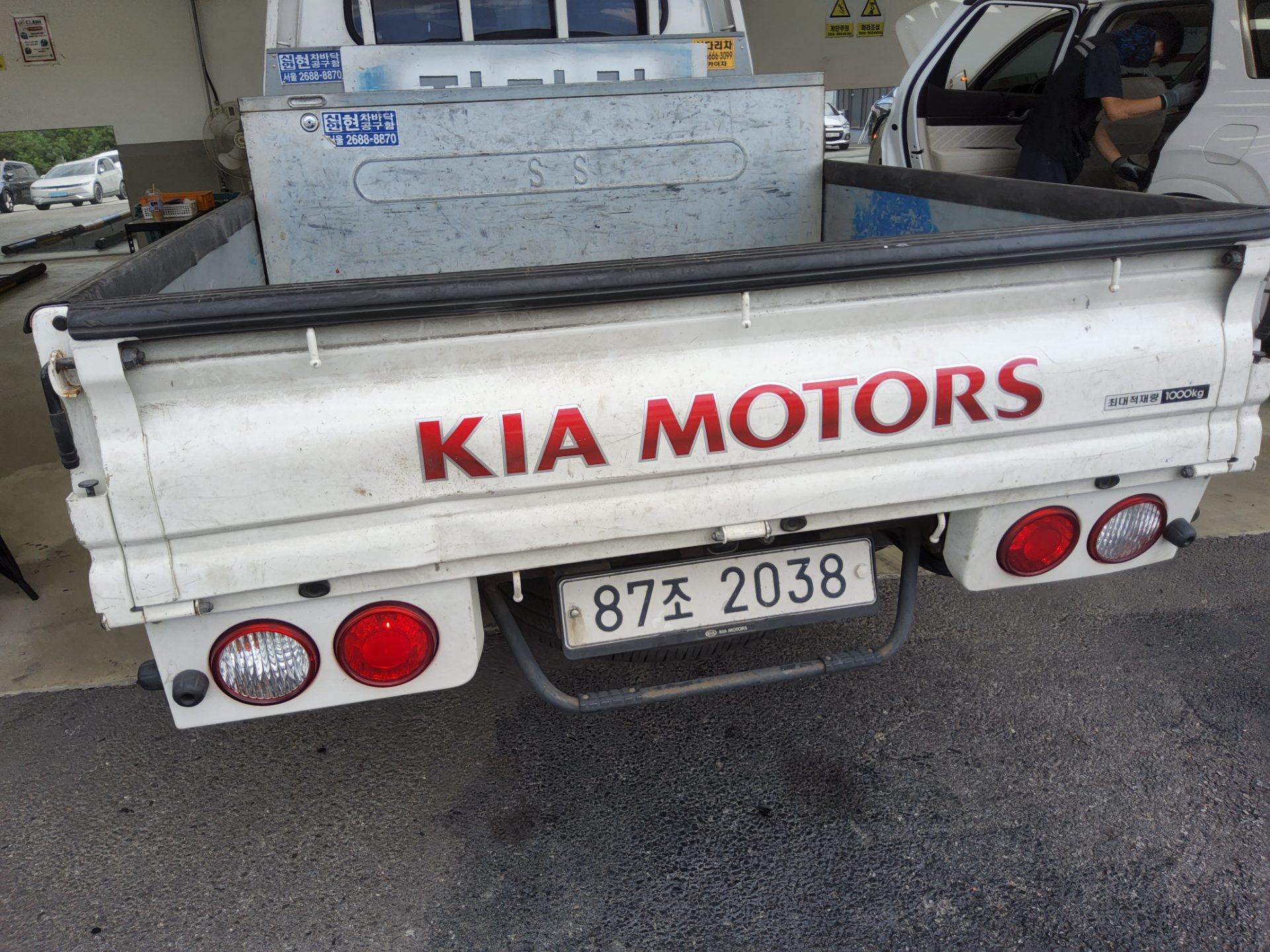 KIA THE NEW BONGO III CARGO 1 TON DOUBLE CAB EXTRA LONG WHEELBASE L 2020 - zdjęcie 15