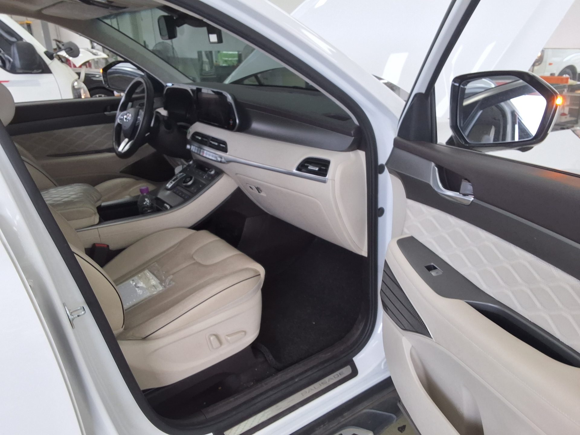 HYUNDAI PALISADE 2.2 DIESEL CALLIGRAPHY 2022 - zdjęcie 15