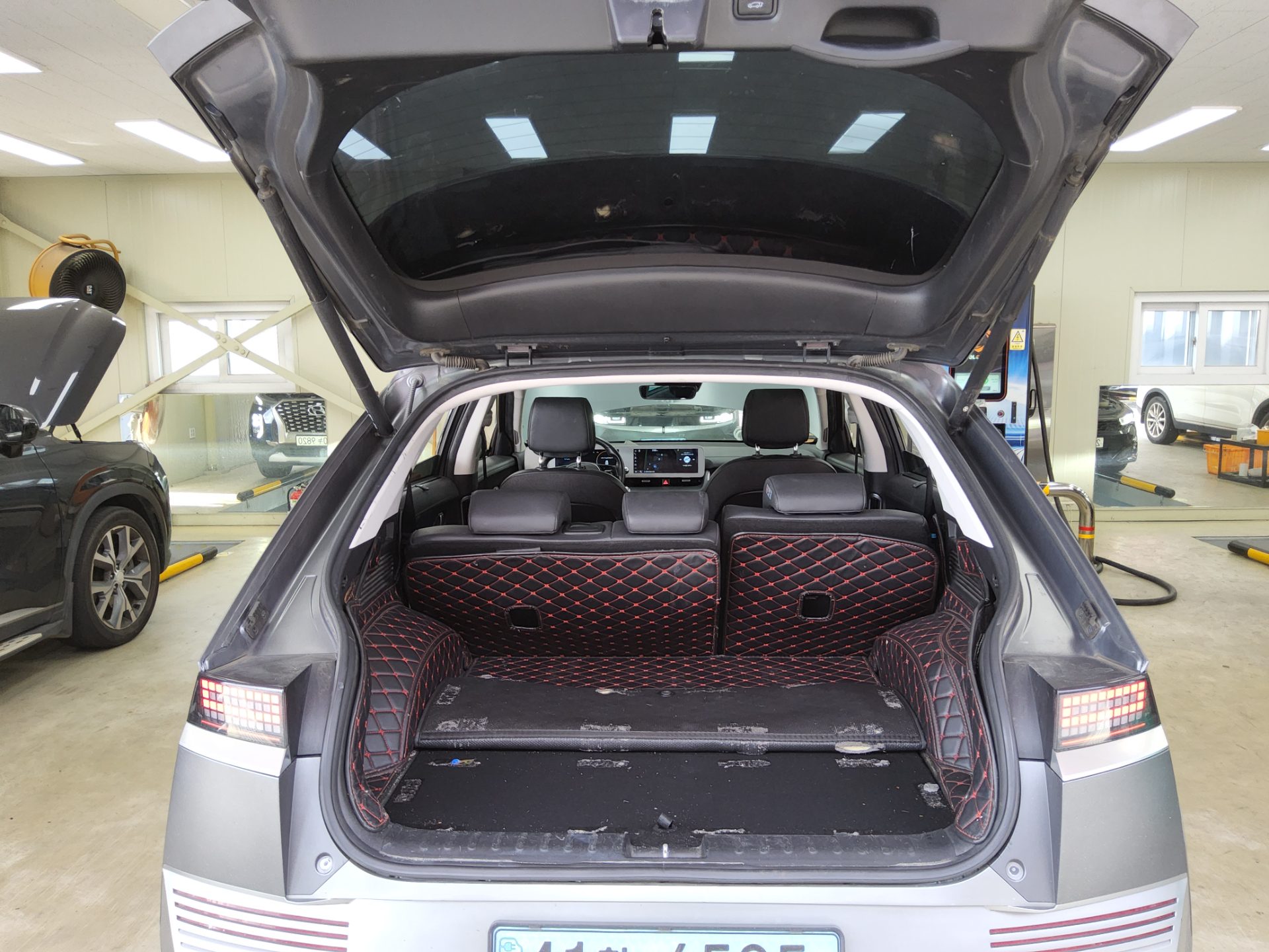 HYUNDAI IONIQ 5 EV AWD LONG RANGE PRESTIGE 2022 - zdjęcie 15
