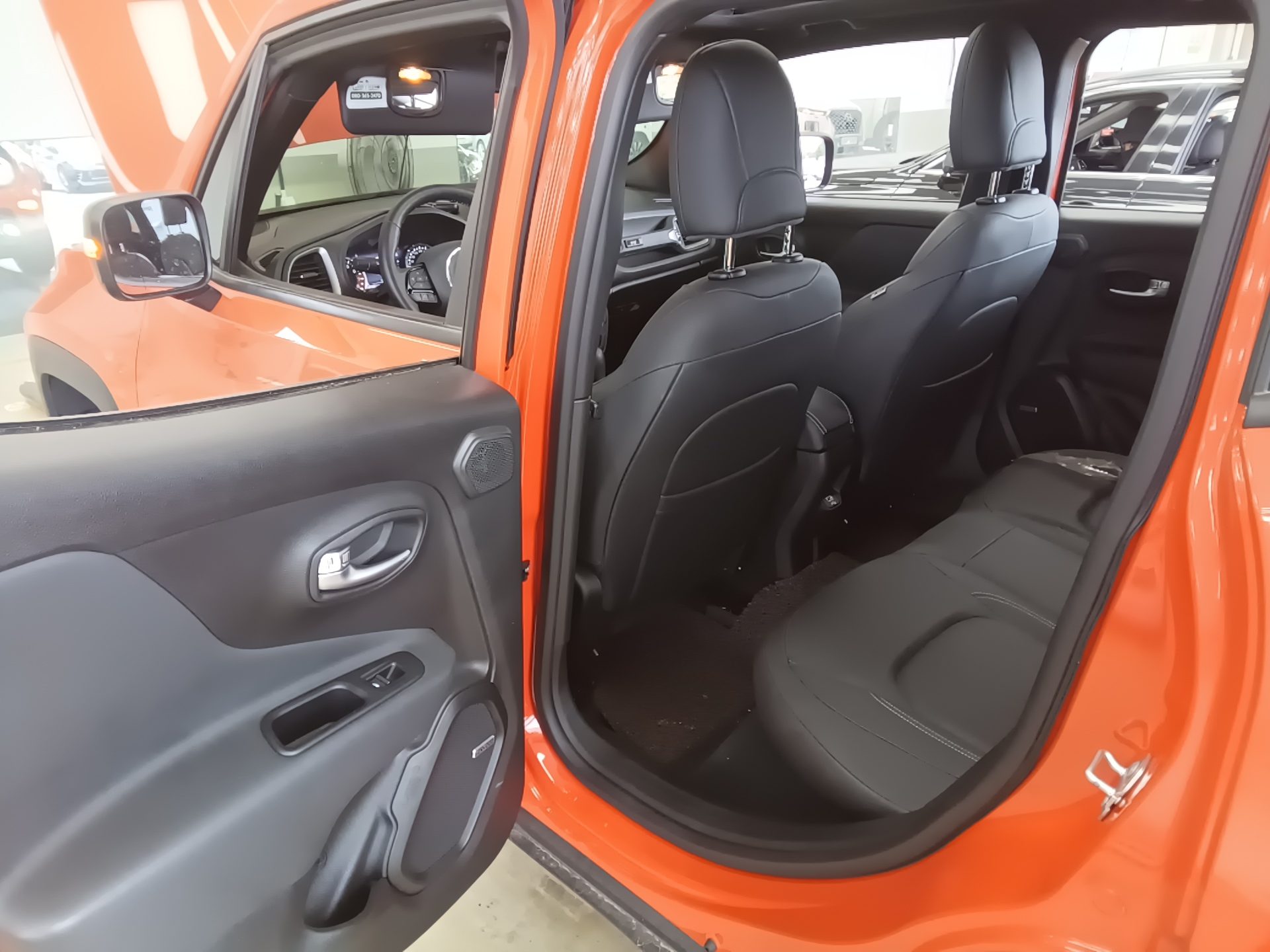 JEEP RENEGADE 2.4 GASOLINE AWD 80TH ANNIVERSARY 2021 - zdjęcie 12