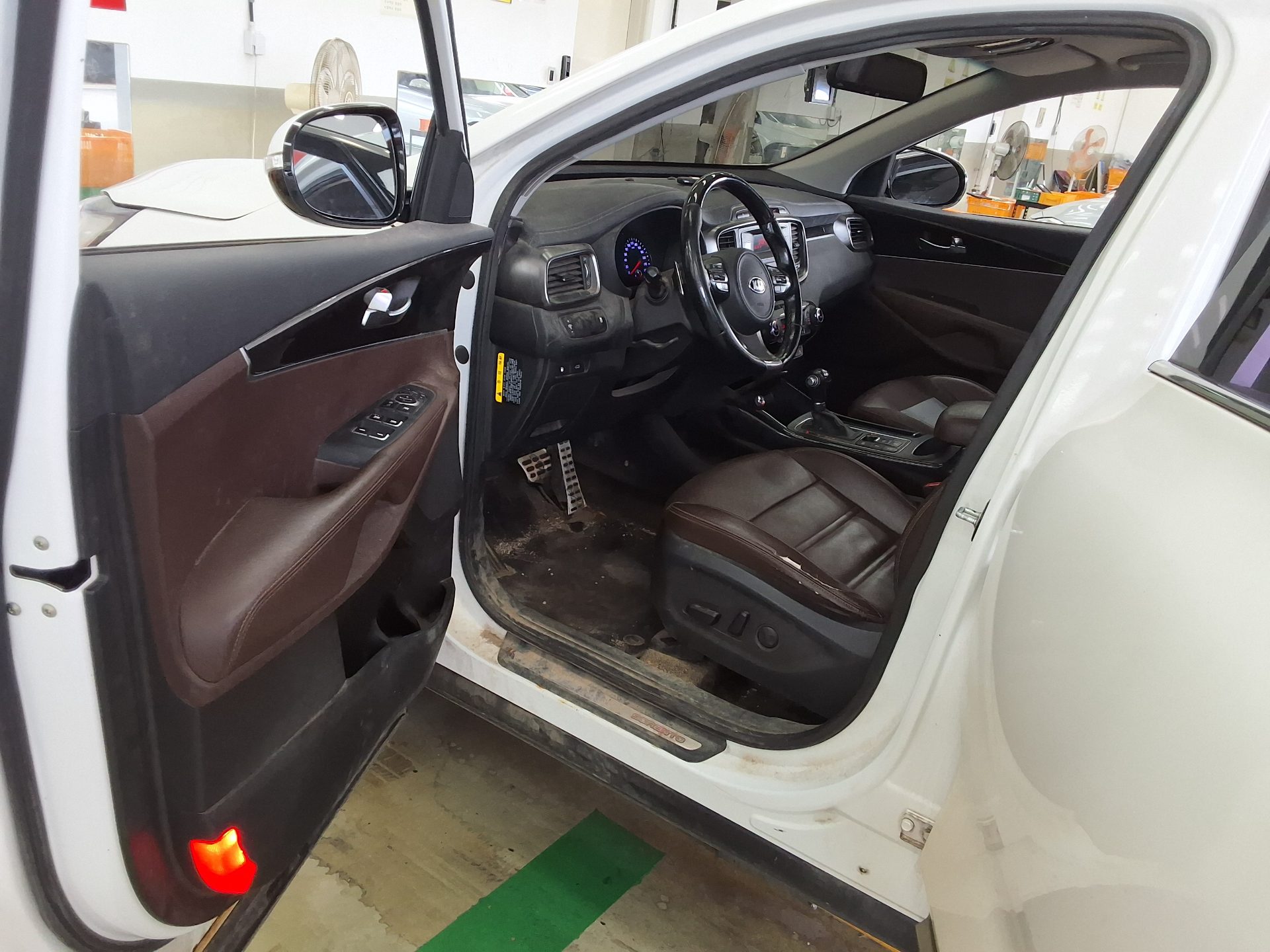 KIA ALL NEW SORENTO R2.0 4WD NOBLESSE 2017 - zdjęcie 10