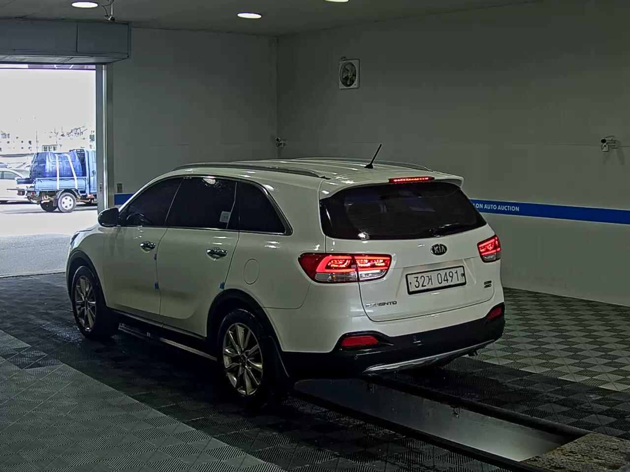 KIA ALL NEW SORENTO R2.0 4WD NOBLESSE 2017 - zdjęcie 6