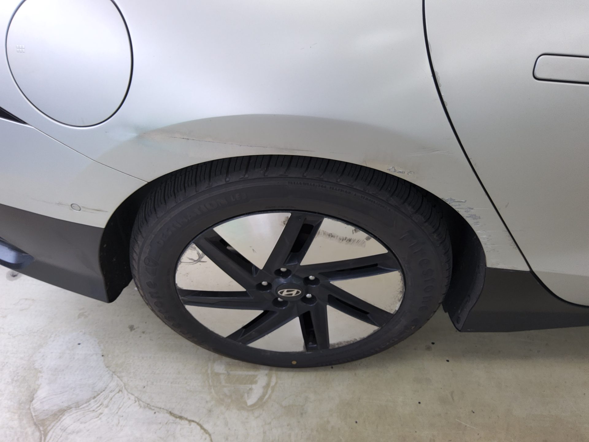 HYUNDAI IONIQ 6 LONG RANGE 2WD PRESTIGE 2023 - zdjęcie 28