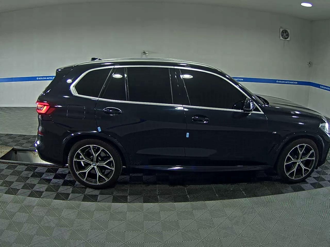 BMW X5 (4TH GEN) 40i xDRIVE M SPORT PACK 2021 - zdjęcie 4