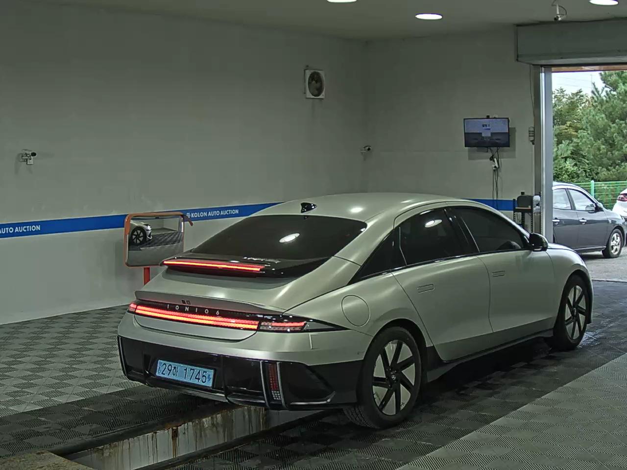 HYUNDAI IONIQ 6 LONG RANGE 2WD PRESTIGE 2023 - zdjęcie 5