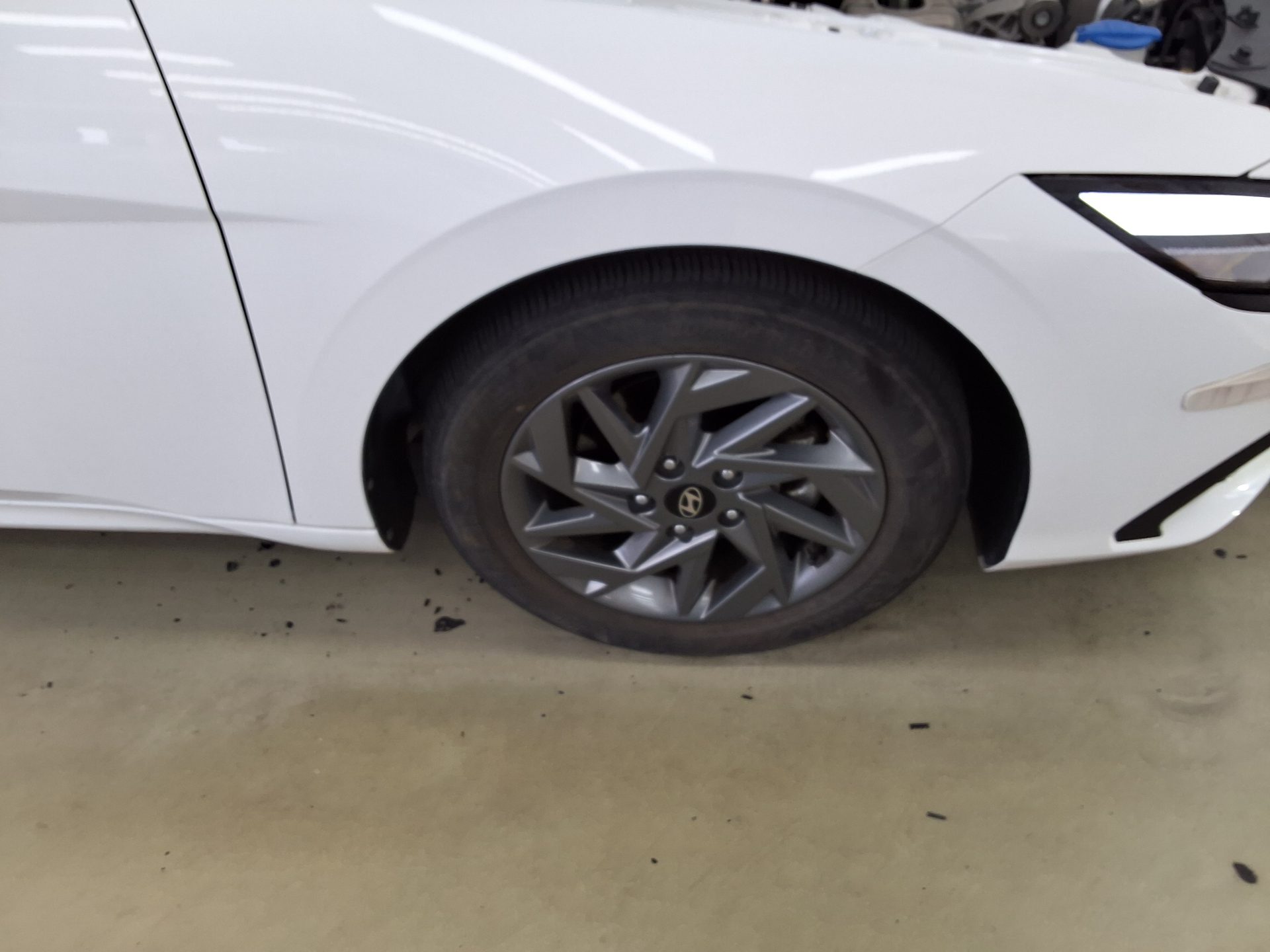 HYUNDAI THE NEW AVANTE (CN7) GASOLINE 1.6 INSPIRATION 2024 - zdjęcie 25