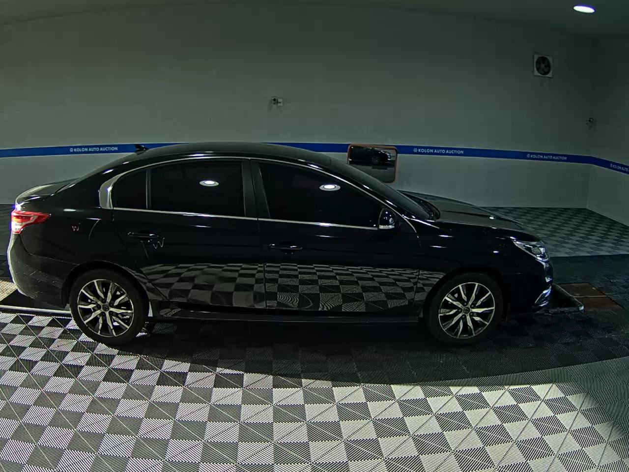 RENAULT (SAMSUNG) SM5 NOVA CLASSIC 2018 - zdjęcie 4