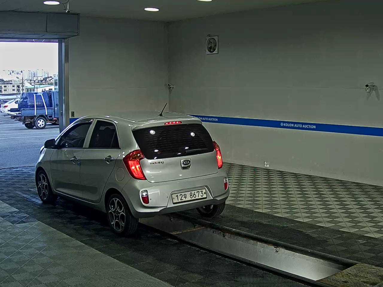 KIA ALL NEW MORNING GASOLINE LUXURY 2013 - zdjęcie 6