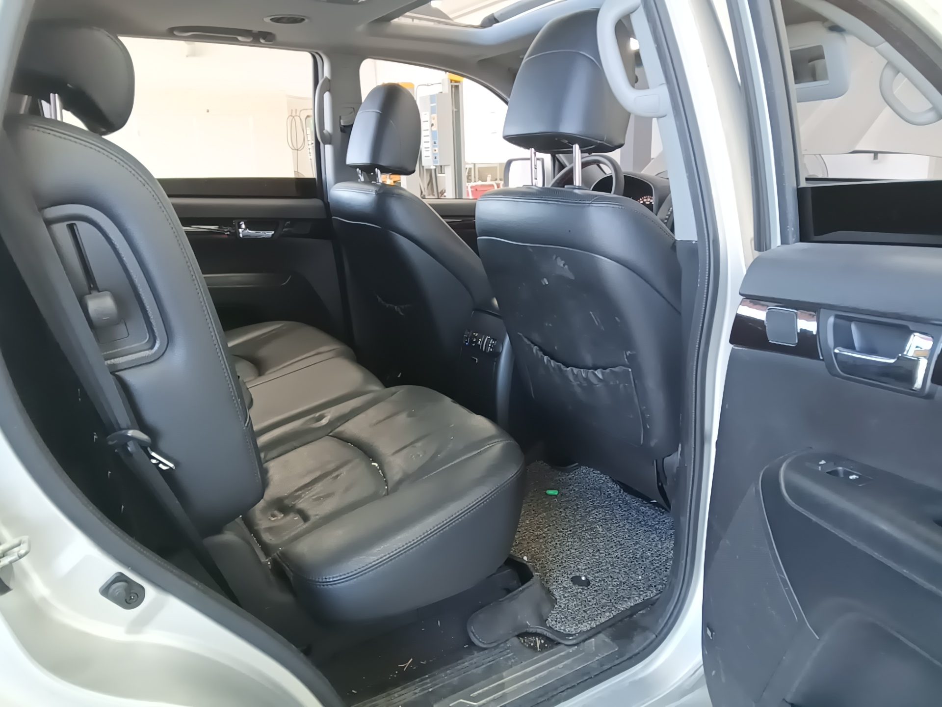 KIA MOHAVE DIESEL 4WD KV300 2012 - zdjęcie 13