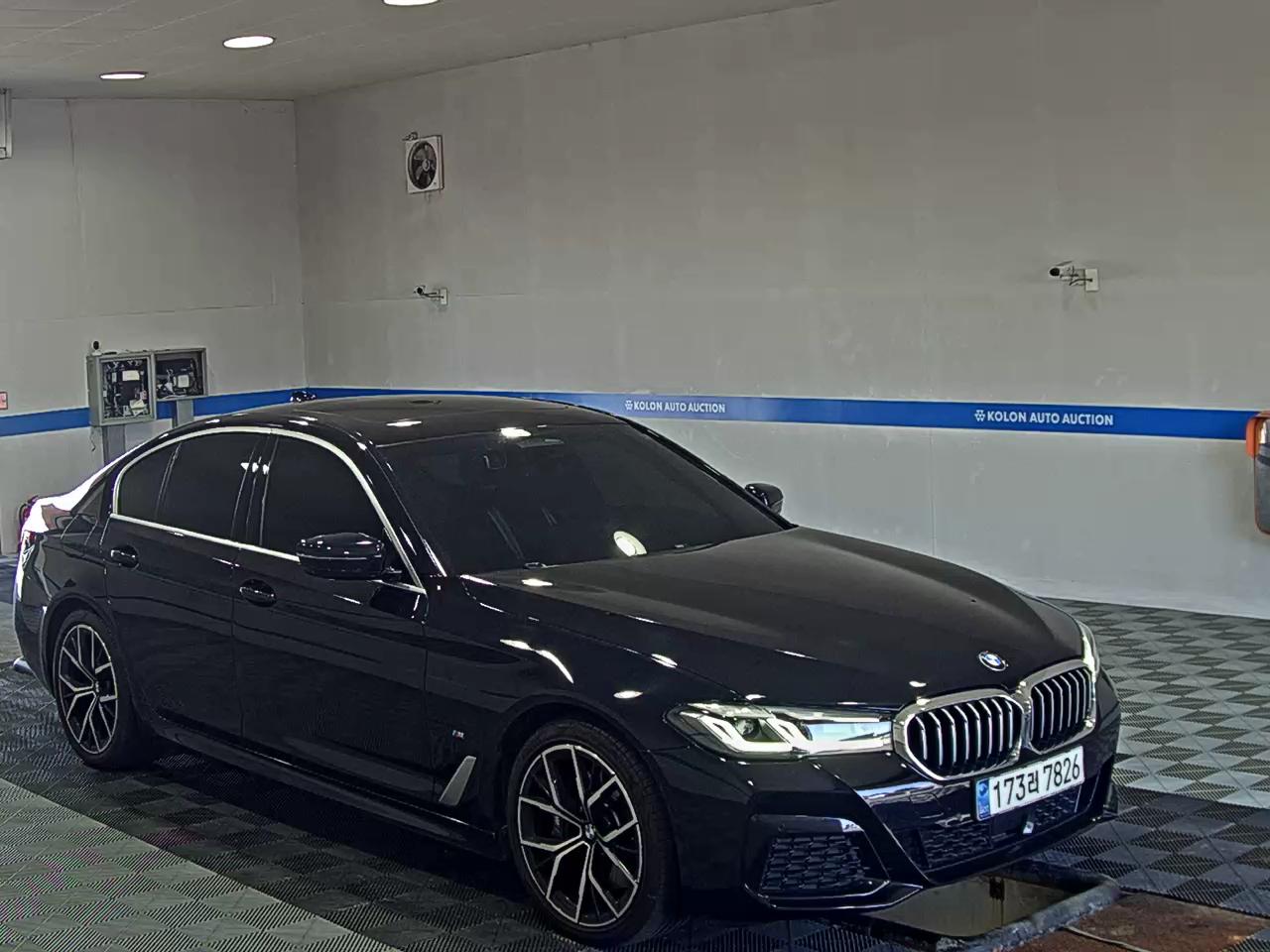 BMW 5 SERIES (7TH GEN) 530i xDRIVE M SPORT PACK 2021 - zdjęcie 3