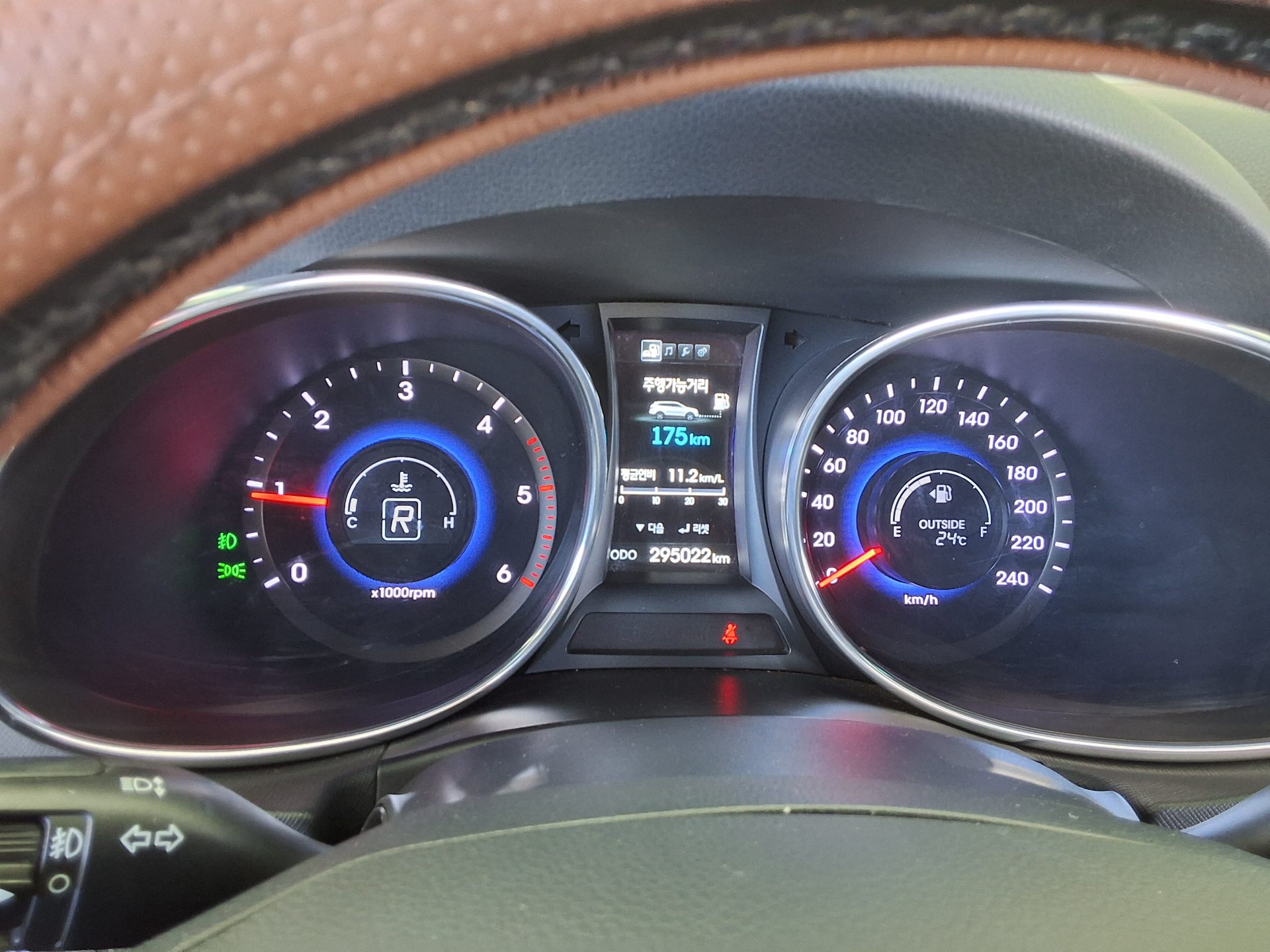 HYUNDAI MAXCRUZ DIESEL R2.2 2WD EXCLUSIVE 2015 - zdjęcie 9