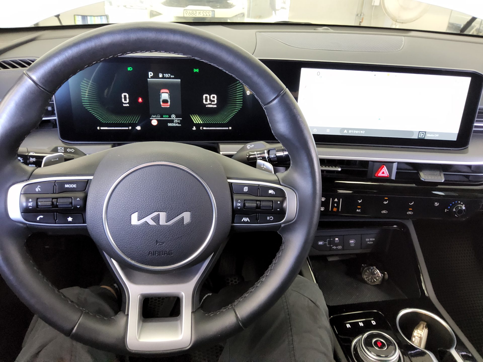 KIA THE NEW K5 (DL3) 2.0 GASOLINE PRESTIGE 2024 - zdjęcie 17